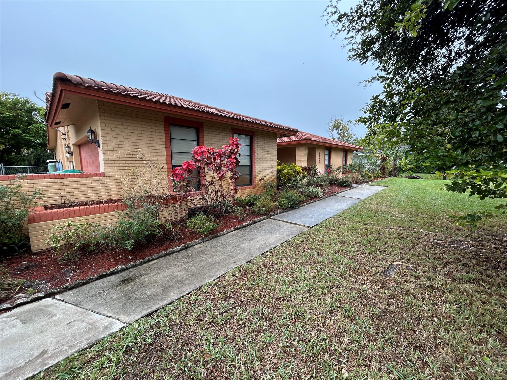 Homes for sale in Parkland, FL | 6383 Nw 62Nd Ter, Parkland, FL 33067 | MLS# F10477564