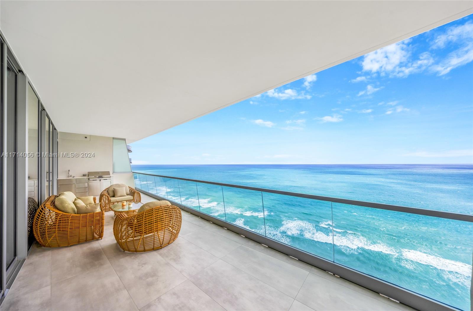 Condo for Sale in Sunny Isles Beach, FL