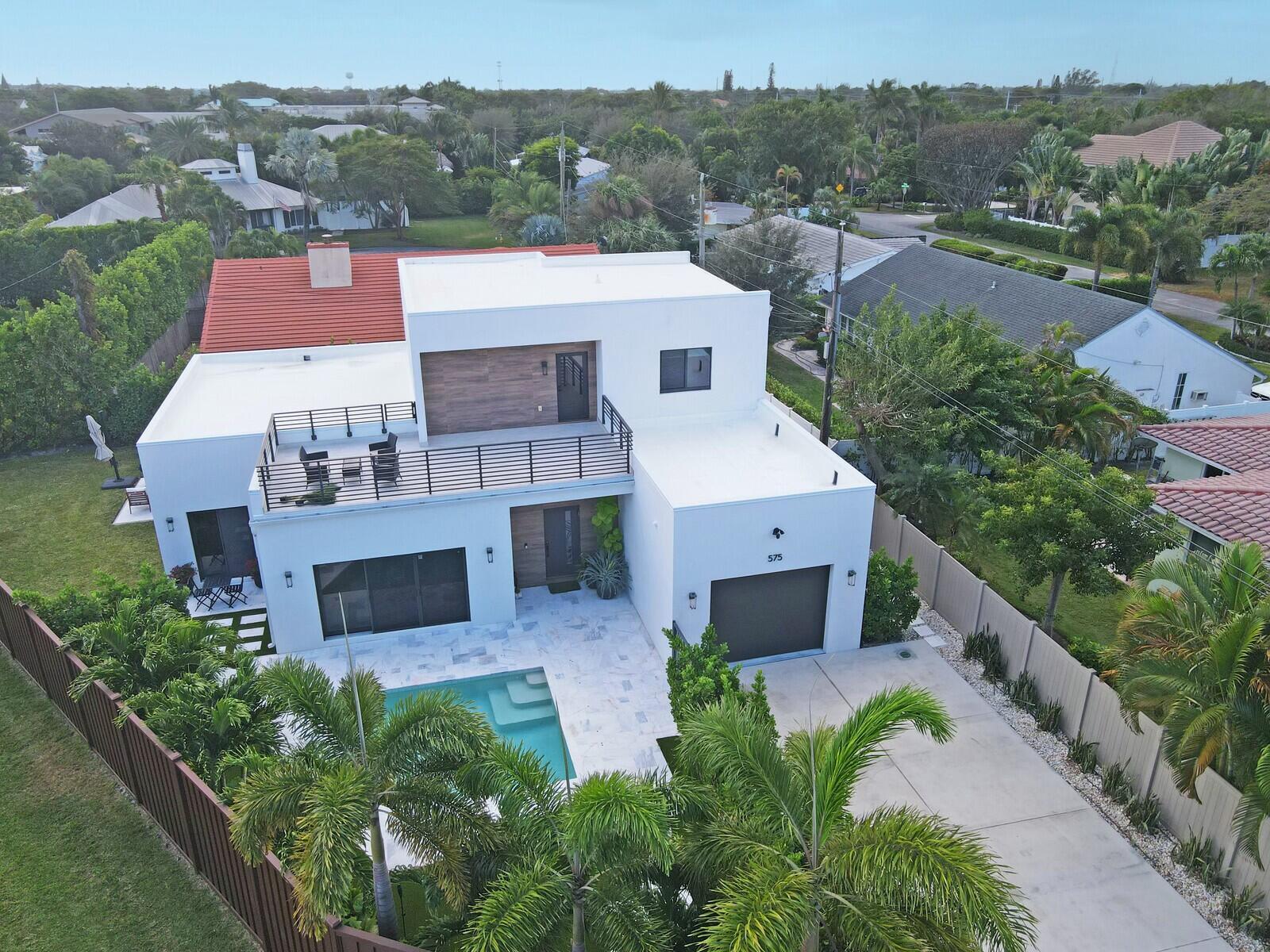 575 Nw 2nd Avenue Delray Beach FL 33444 | R11047093