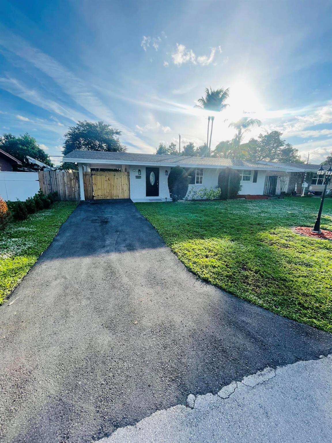 1161 Nw 78th Avenue, Pembroke Pines, FL 33024, 2 Bedrooms , 1 Bathroom ,Single Family Residence,Off Market,R11047417, Horizon Palm Realty Group