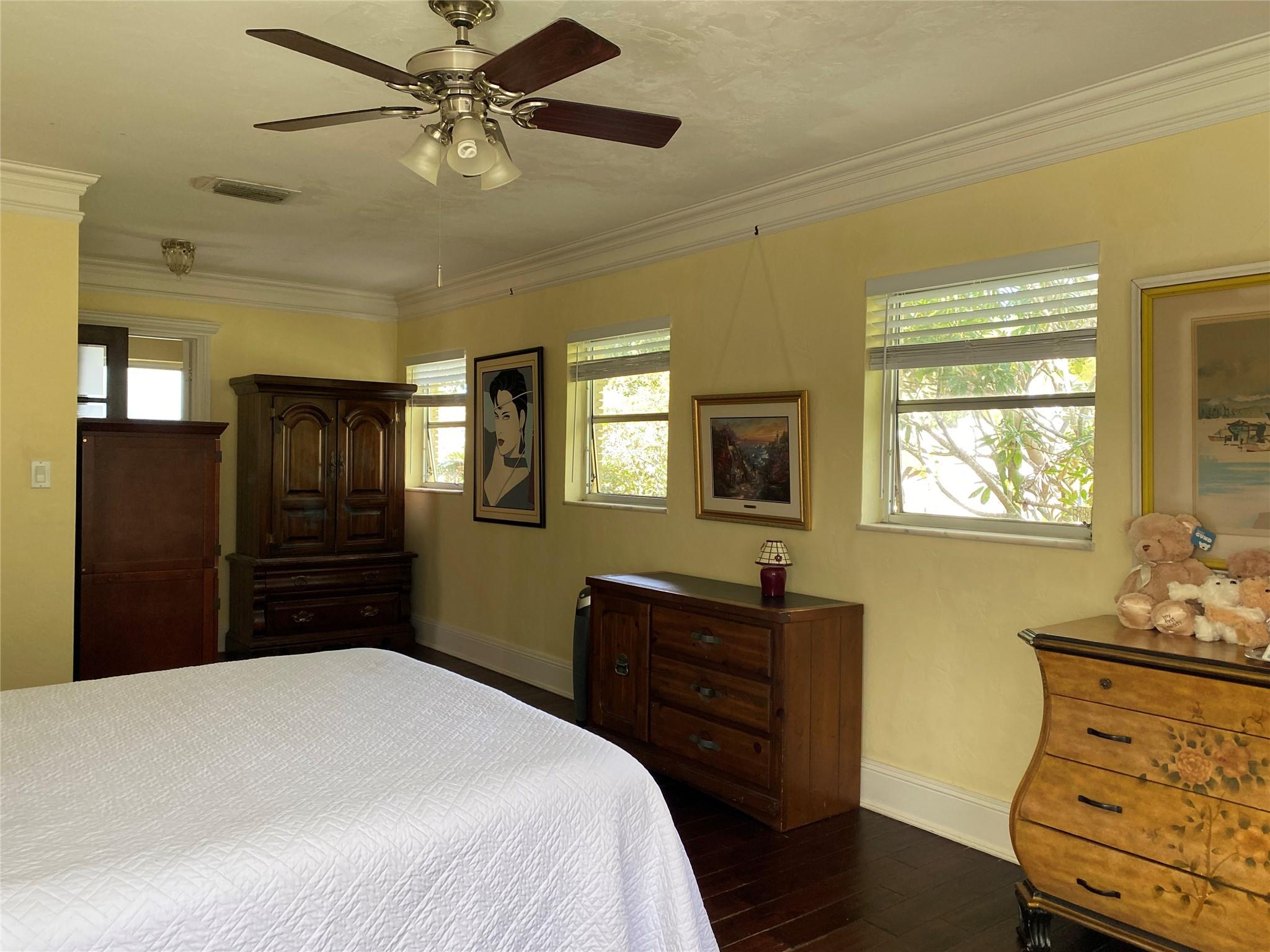 Master bedroom #1
Facing NW