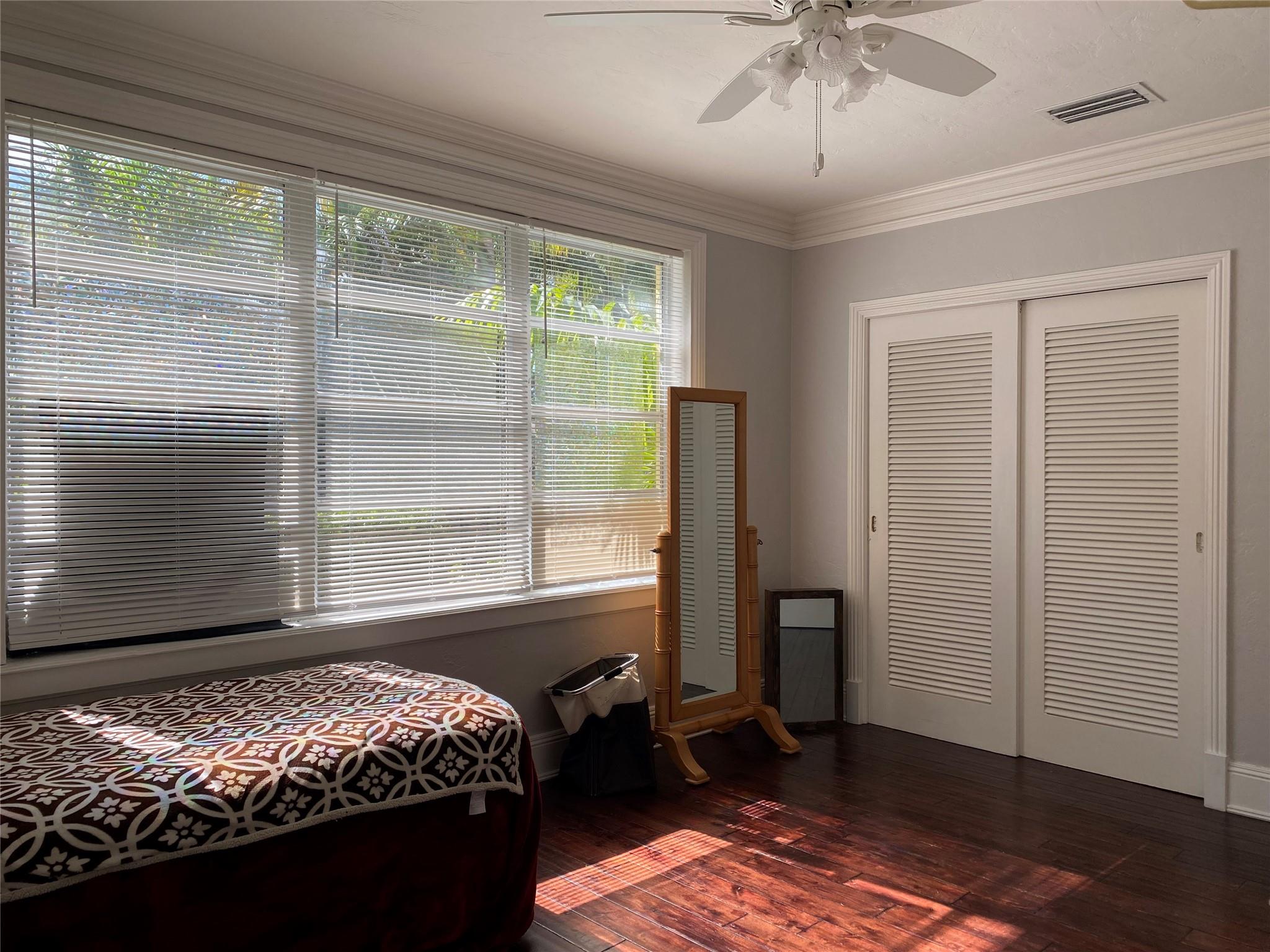 Master bedroom #2 facing S