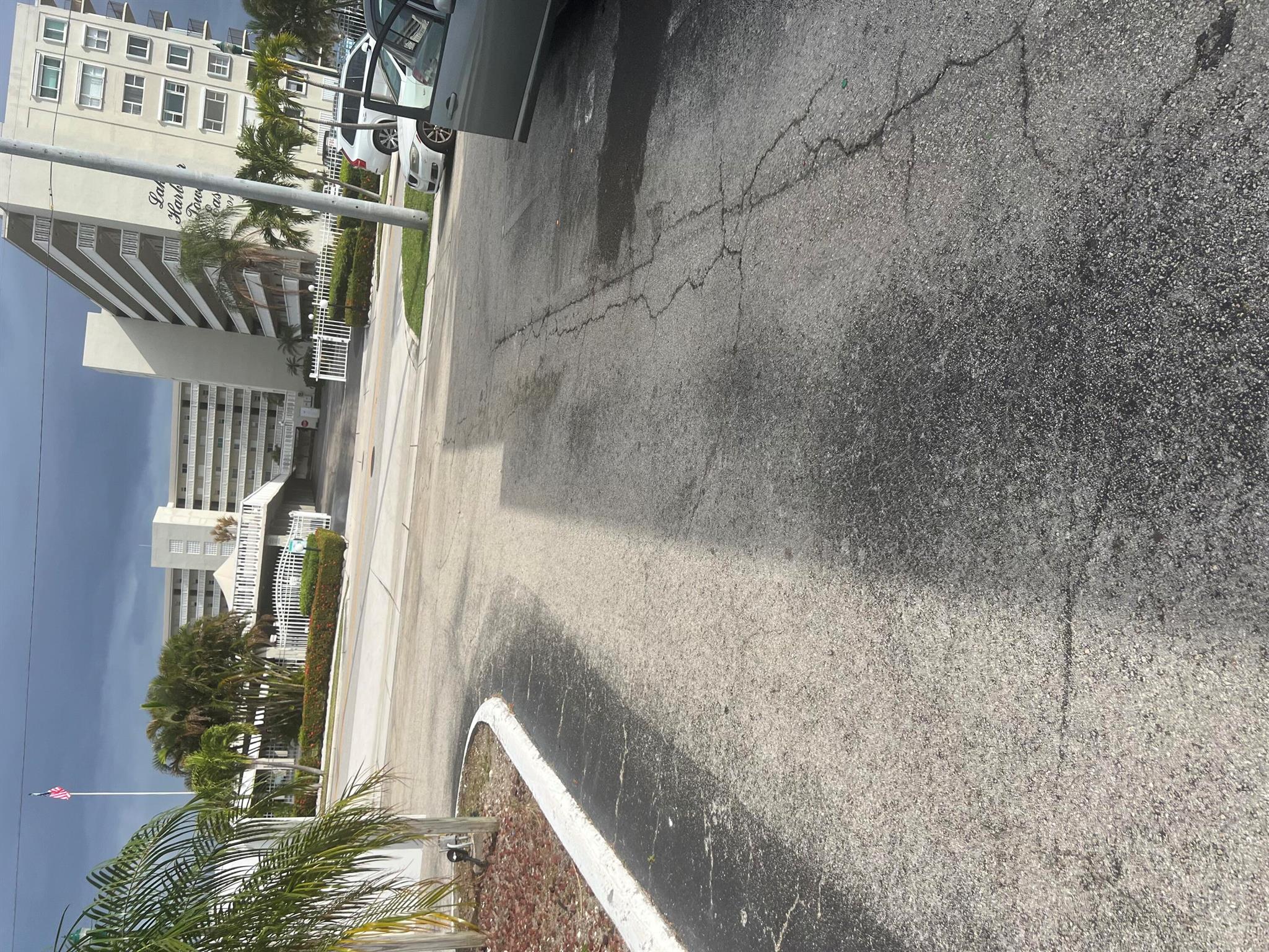 Homes for sale in Lake Park, FL | 810 Lake Shore Dr #39, Lake Park, FL 33403 | MLS# R11047561