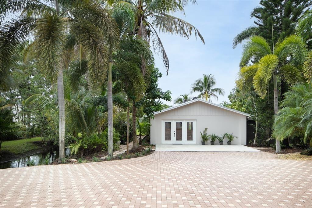 Guest House / Man Cave