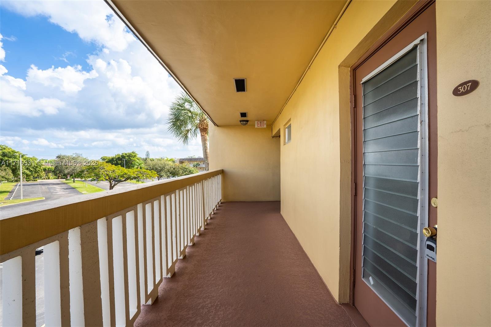Homes for sale in Tamarac, FL | 6051 Nw 61st Ave #307, Tamarac, FL 33319 | MLS# A11715331