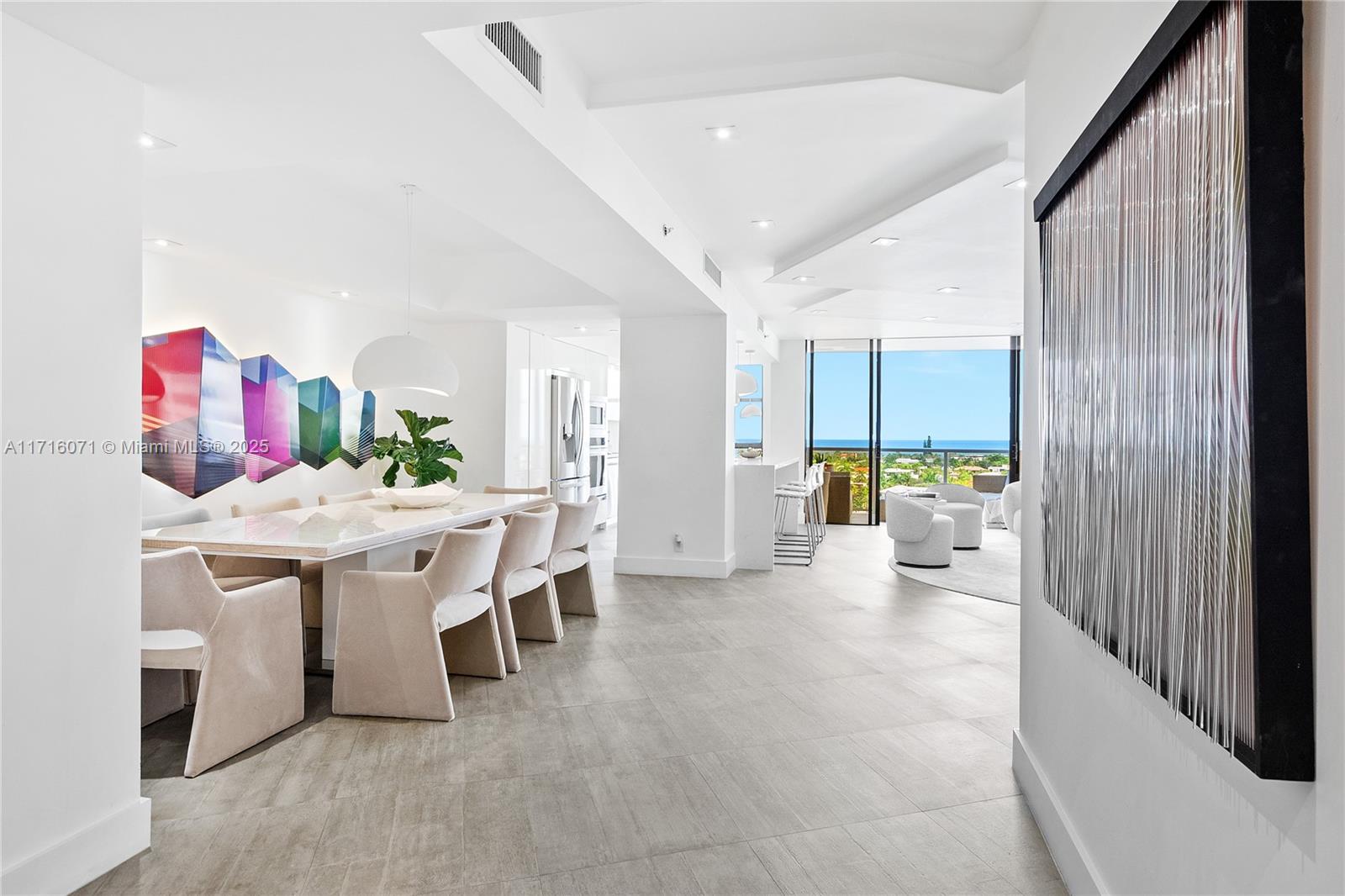 Hamptons West Condo