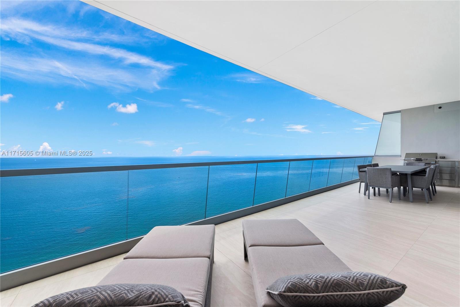 Condo for Sale in Sunny Isles Beach, FL
