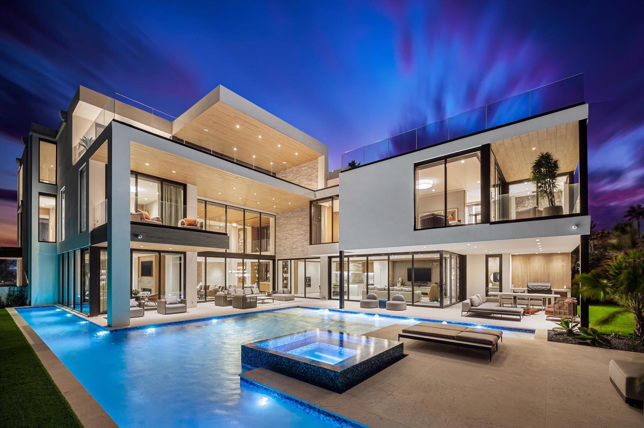 Homes for sale in Hillsboro Beach, FL | 999 Hillsboro Mile, Hillsboro Beach, FL 33062 | MLS# R11048647