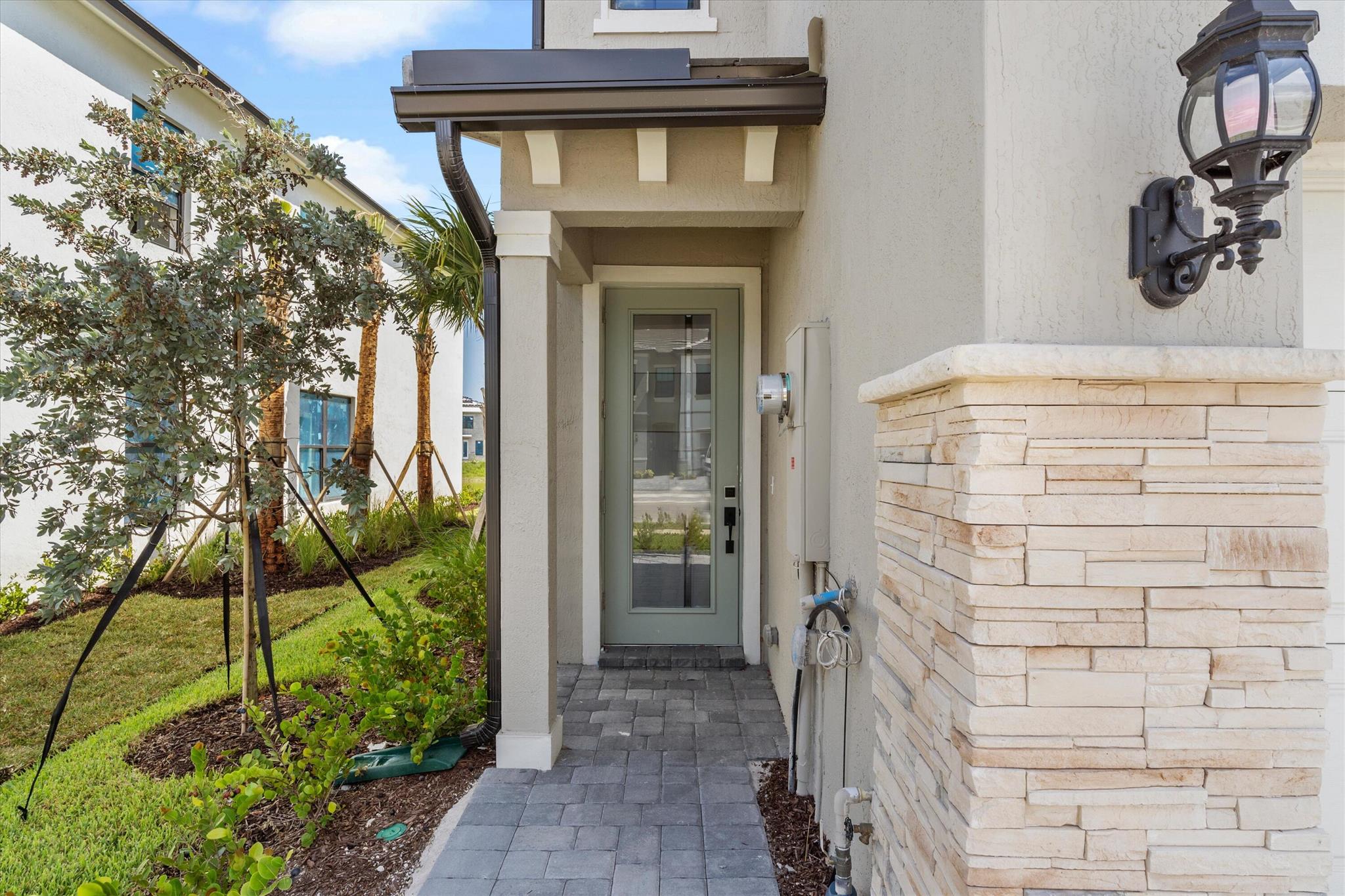 Homes for sale in Oakland Park, FL | 2150 Appleton Circle N, Oakland Park, FL 33309 | MLS# R11048818