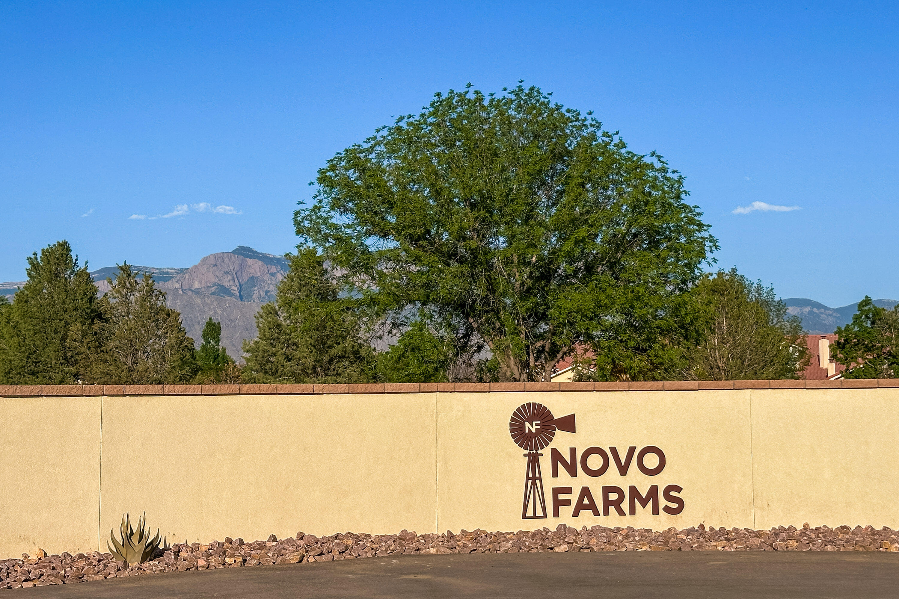 Homes for sale in Corrales, NM | 390 Pueblito Ln, Corrales, NM 87048 | MLS# 1075950