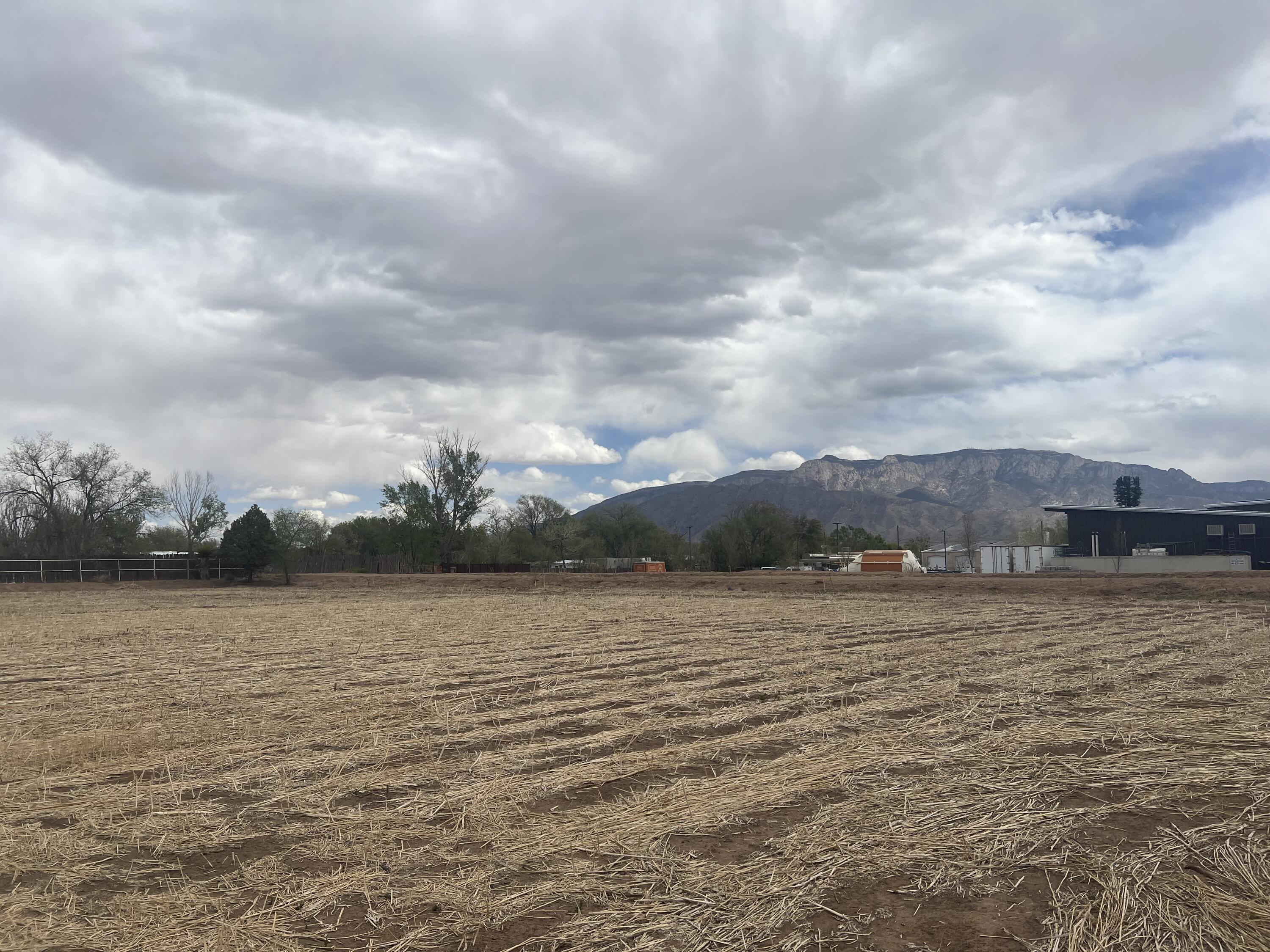 Homes for sale in Corrales, NM | 390 Pueblito Ln, Corrales, NM 87048 | MLS# 1075950