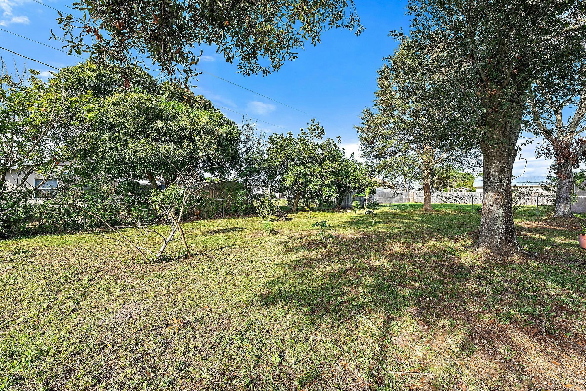 Homes for sale in Port St Lucie, FL | 2118 Sw Trenton Lane, Port St Lucie, FL 34984 | MLS# R11049054