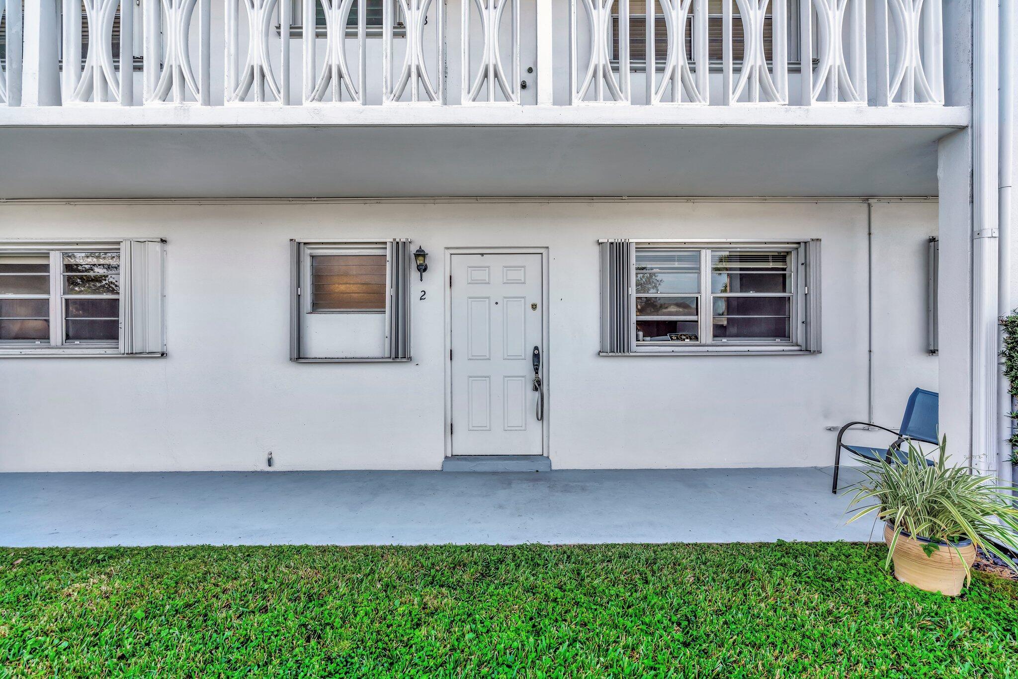 Homes for sale in Palm Beach Gardens, FL | 3154 Meridian Way S #2, Palm Beach Gardens, FL 33410 | MLS# R11049065