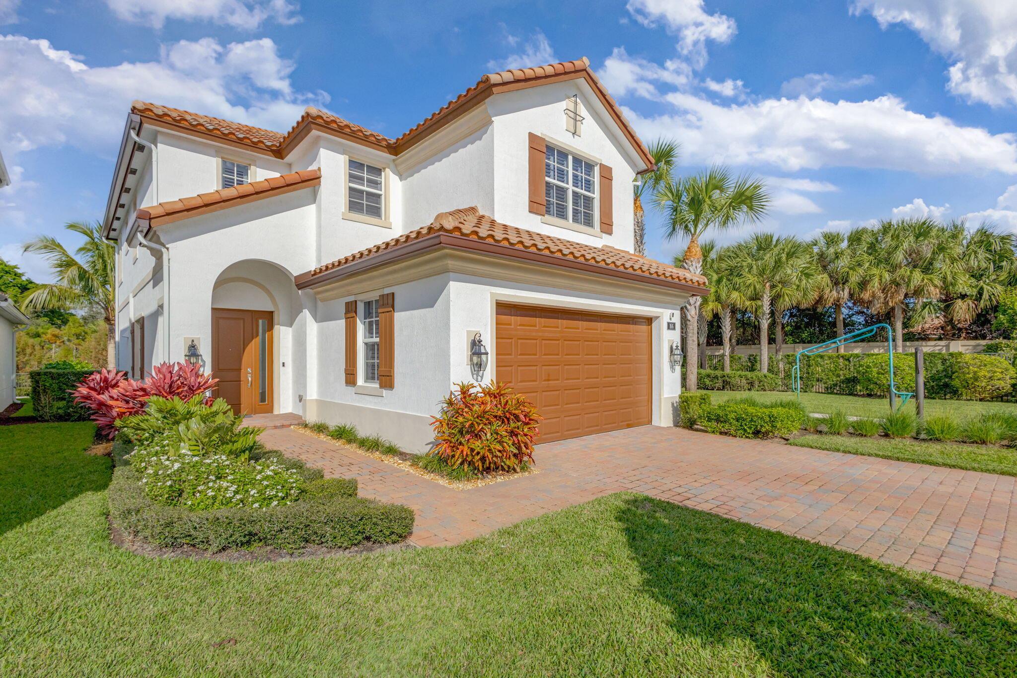 166 Bonnette Hunt Club Lane, Palm Beach Gardens, FL 33418, 4 Bedrooms , 4 Bathrooms ,Single Family Residence,Sold,R11049296, Horizon Palm Realty Group