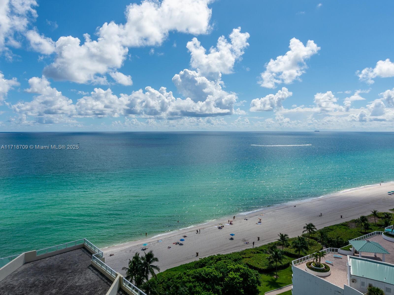 Condo for Sale in Sunny Isles Beach, FL