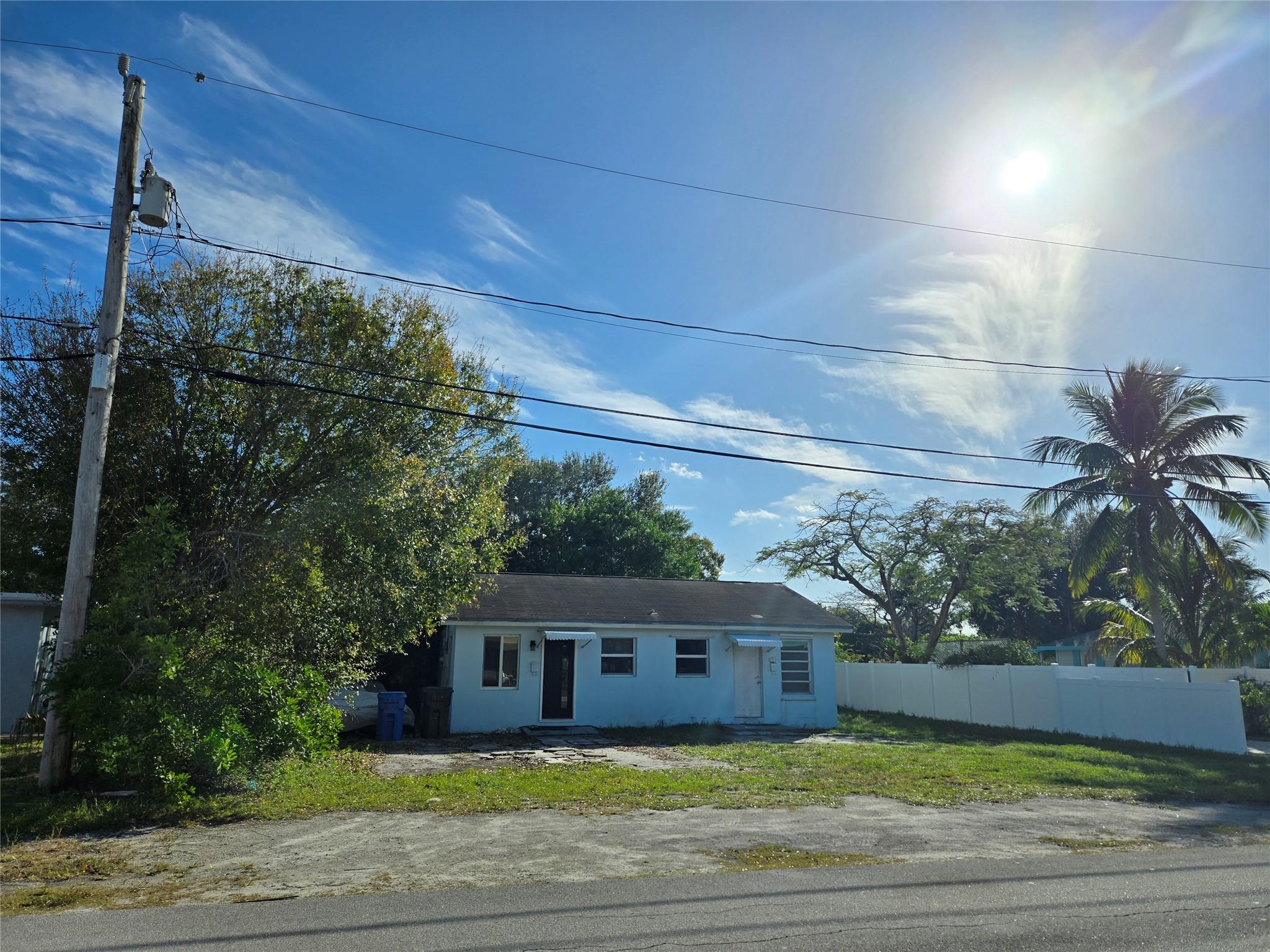 Homes for sale in Oakland Park, FL | 1262 Ne 34th Ct, Oakland Park, FL 33334 | MLS# F10479181