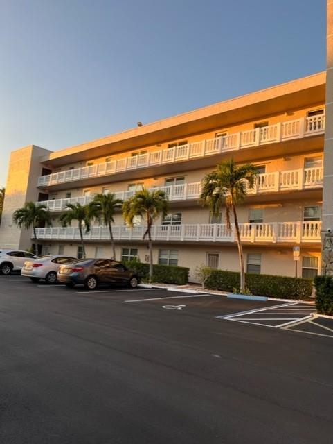 Homes for sale in Dania Beach, FL | 315 Se 11th Ter #203, Dania Beach, FL 33004 | MLS# F10479197