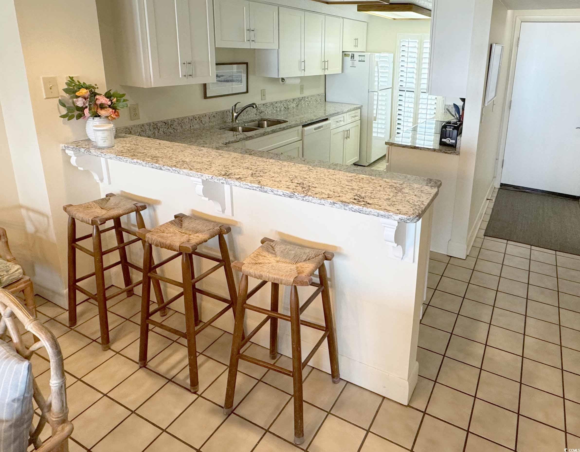 645 Retreat Beach Circle 