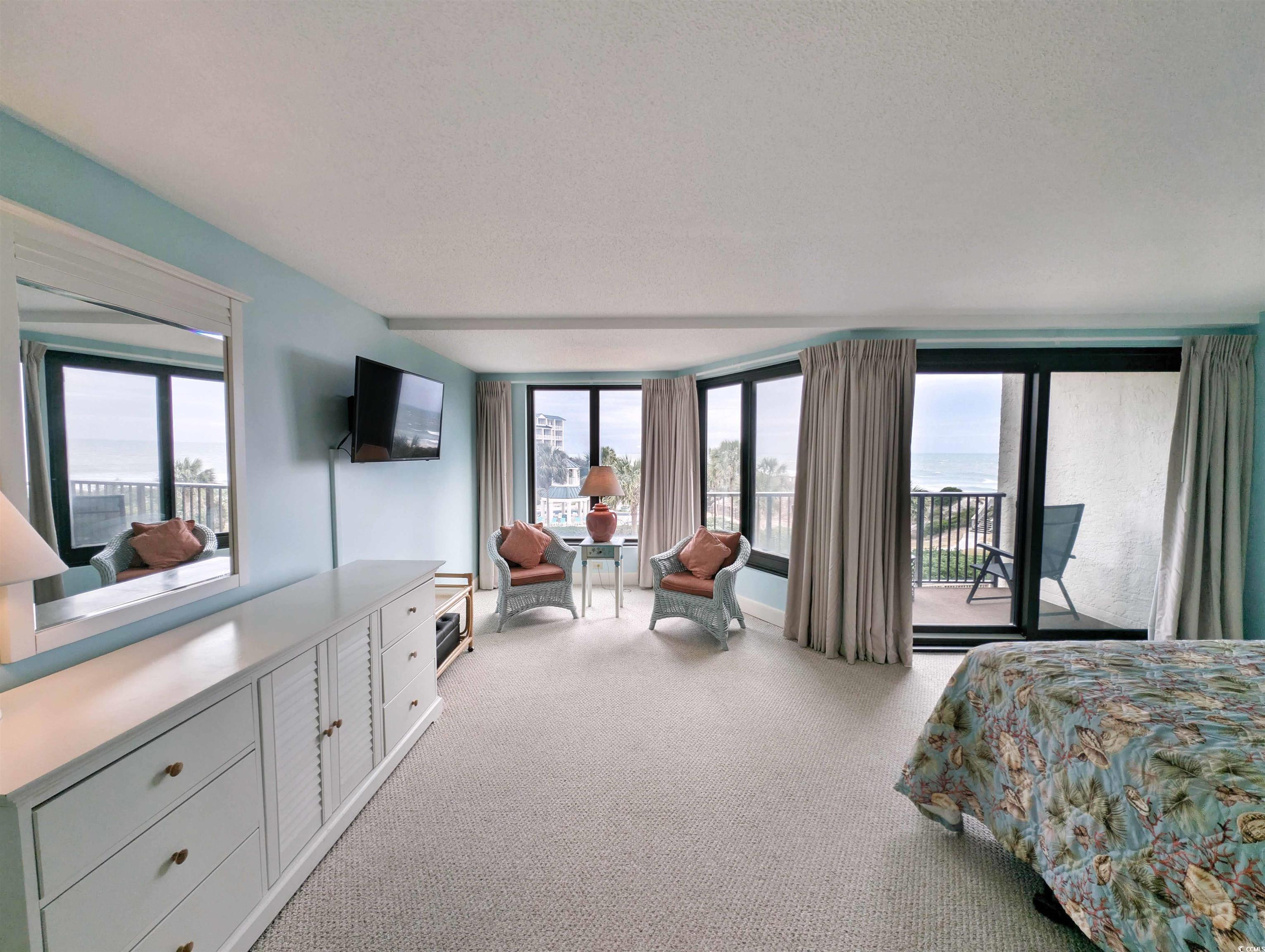 645 Retreat Beach Circle 