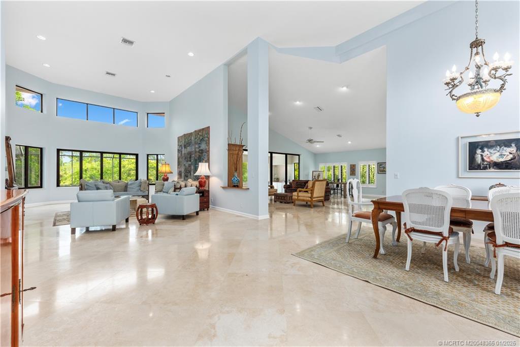 MLS# M20048365 Property Photo