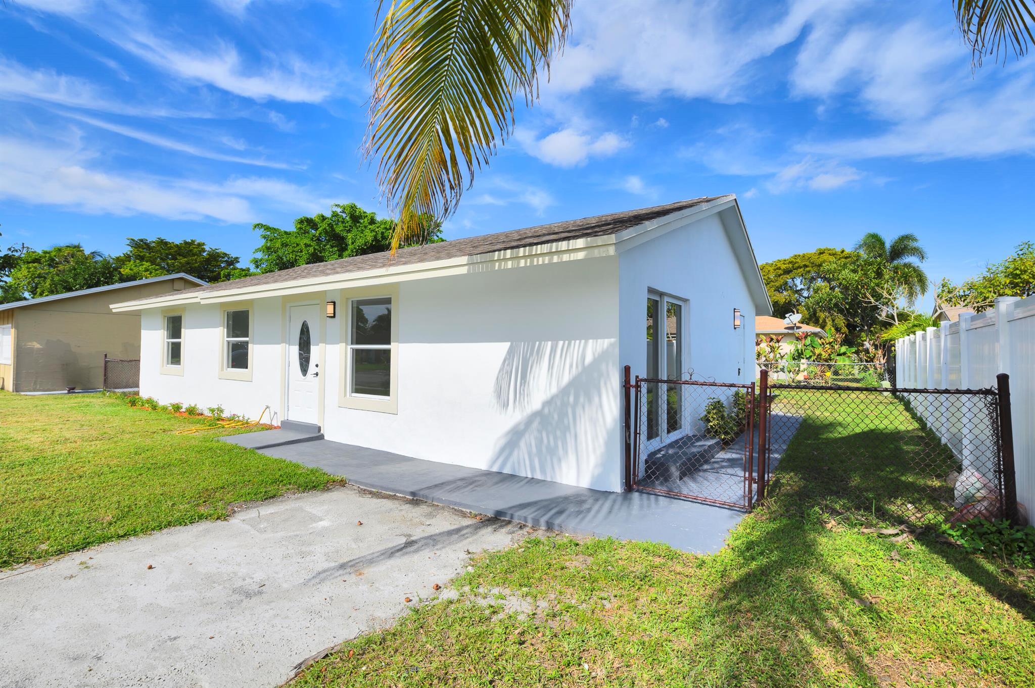 8141 Sw 6th Court North Lauderdale FL 33068 | R11049850