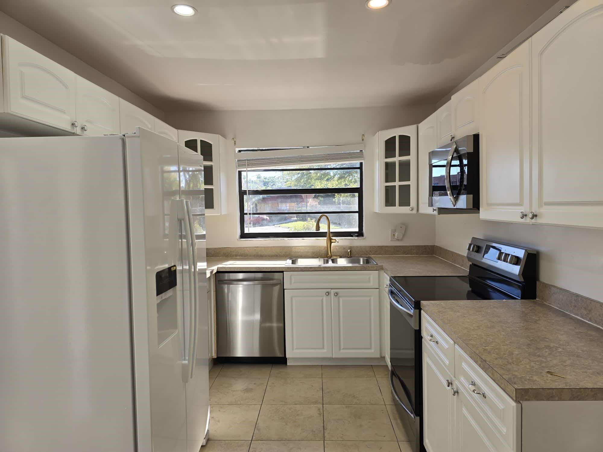 Homes for sale in Pembroke Pines, FL | 9111 Orchid Tree Ln #135, Pembroke Pines, FL 33024 | MLS# F10479609