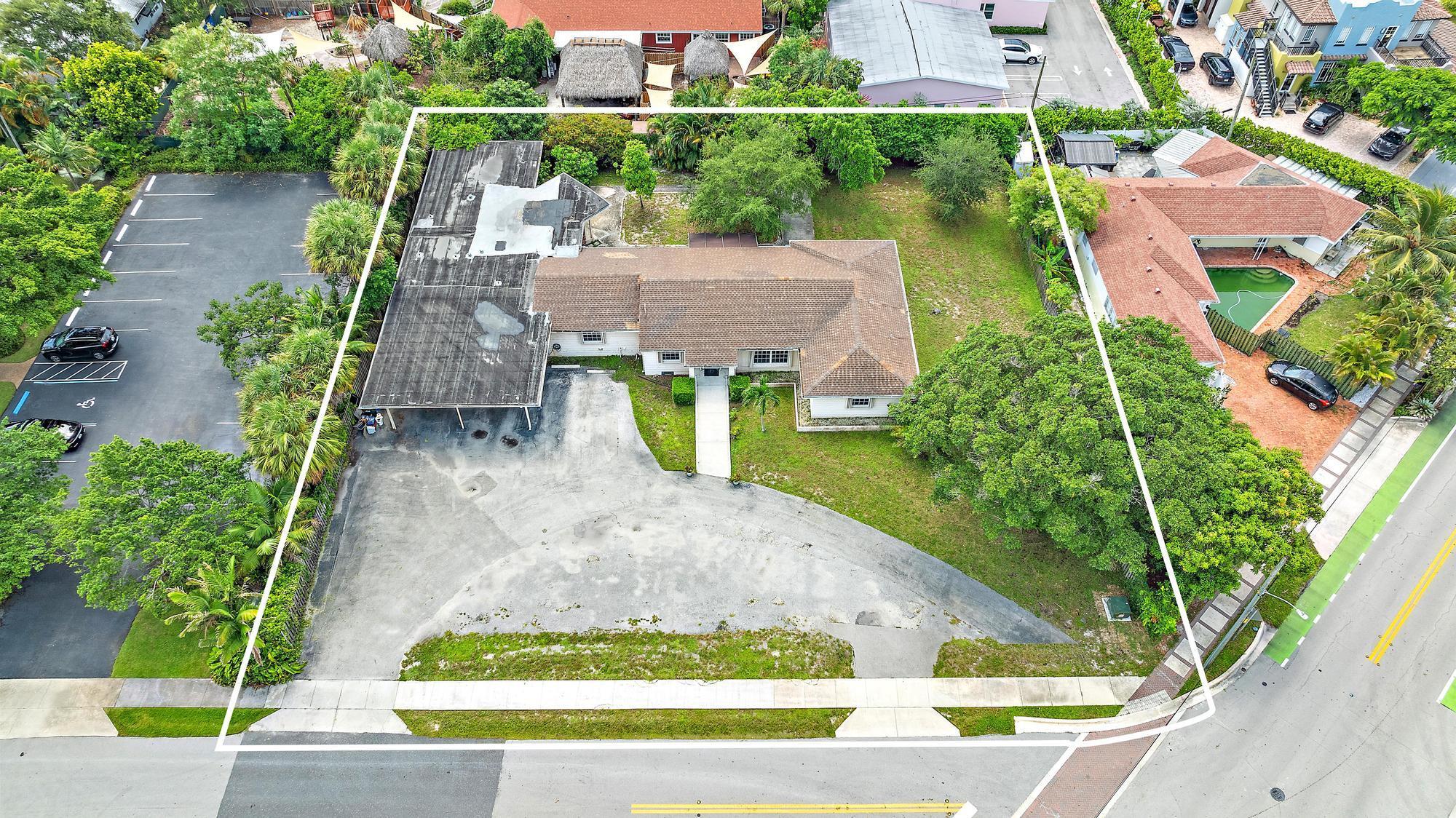 202 Palm Court Delray Beach FL 33444 | R11050874