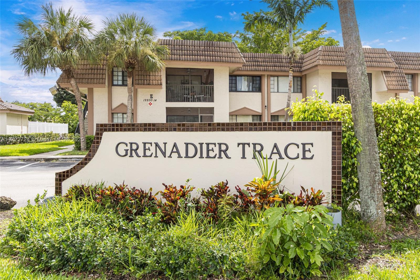 Grenadier Trace I Condo