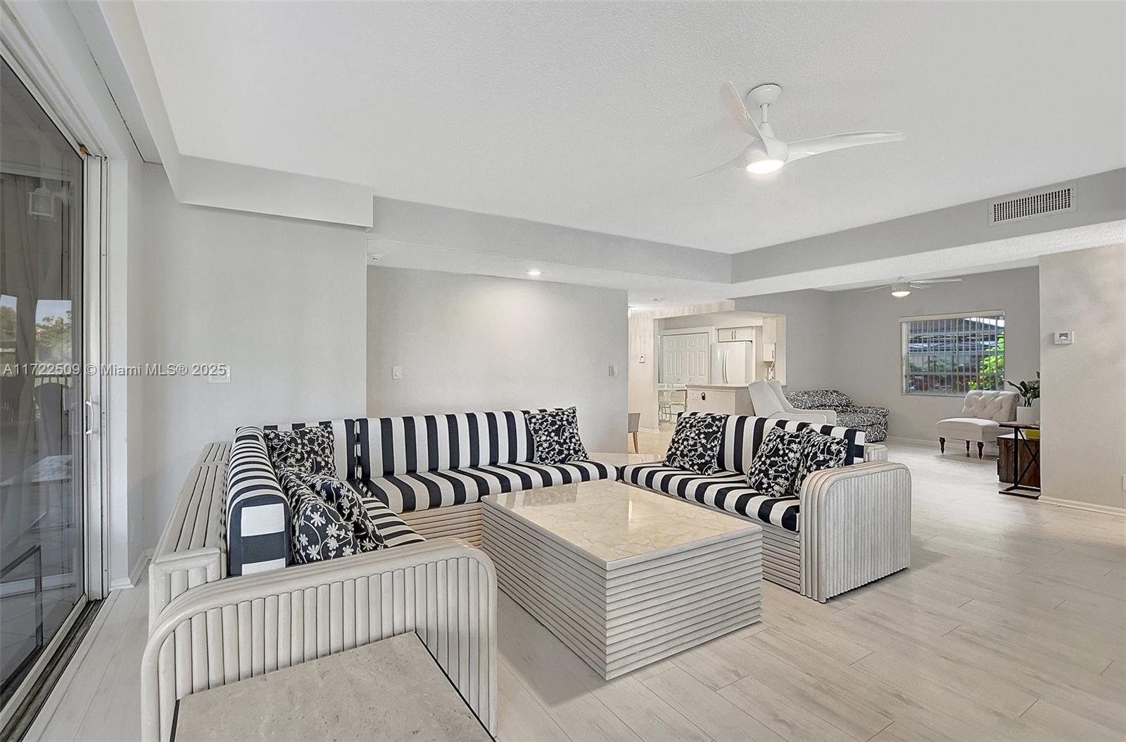 Boca Raton FL 33433 - A11722509