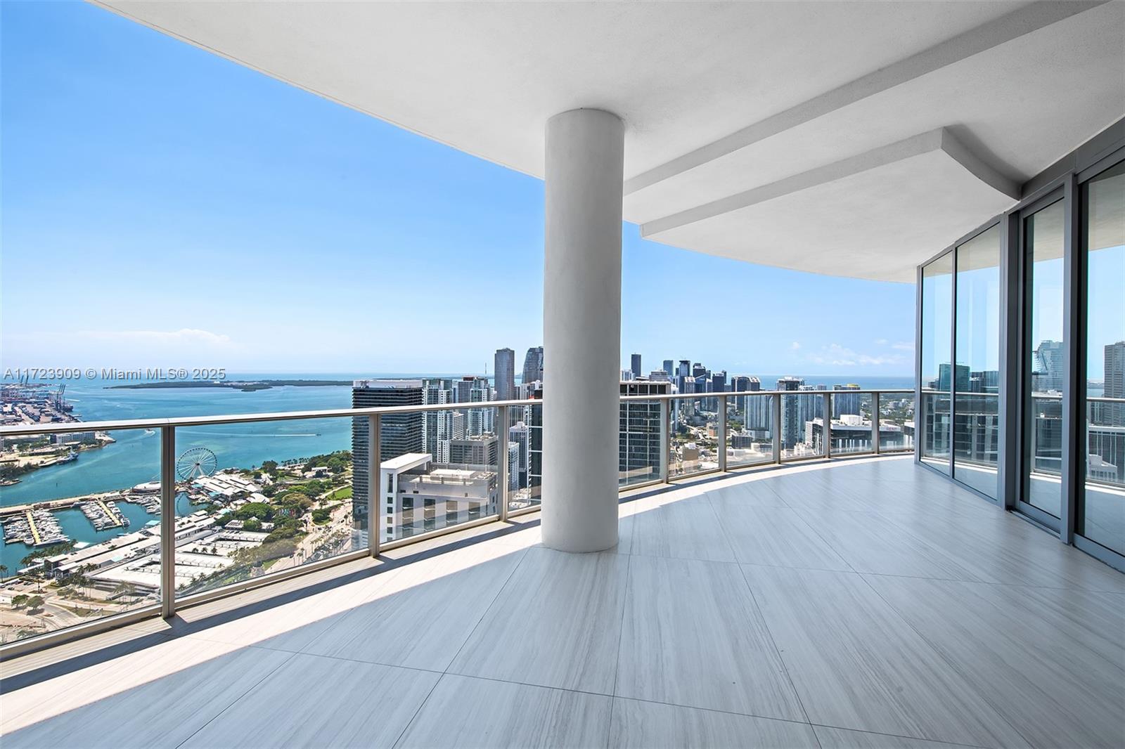 851 NE 1st Ave #PH 5411, Miami FL 33132