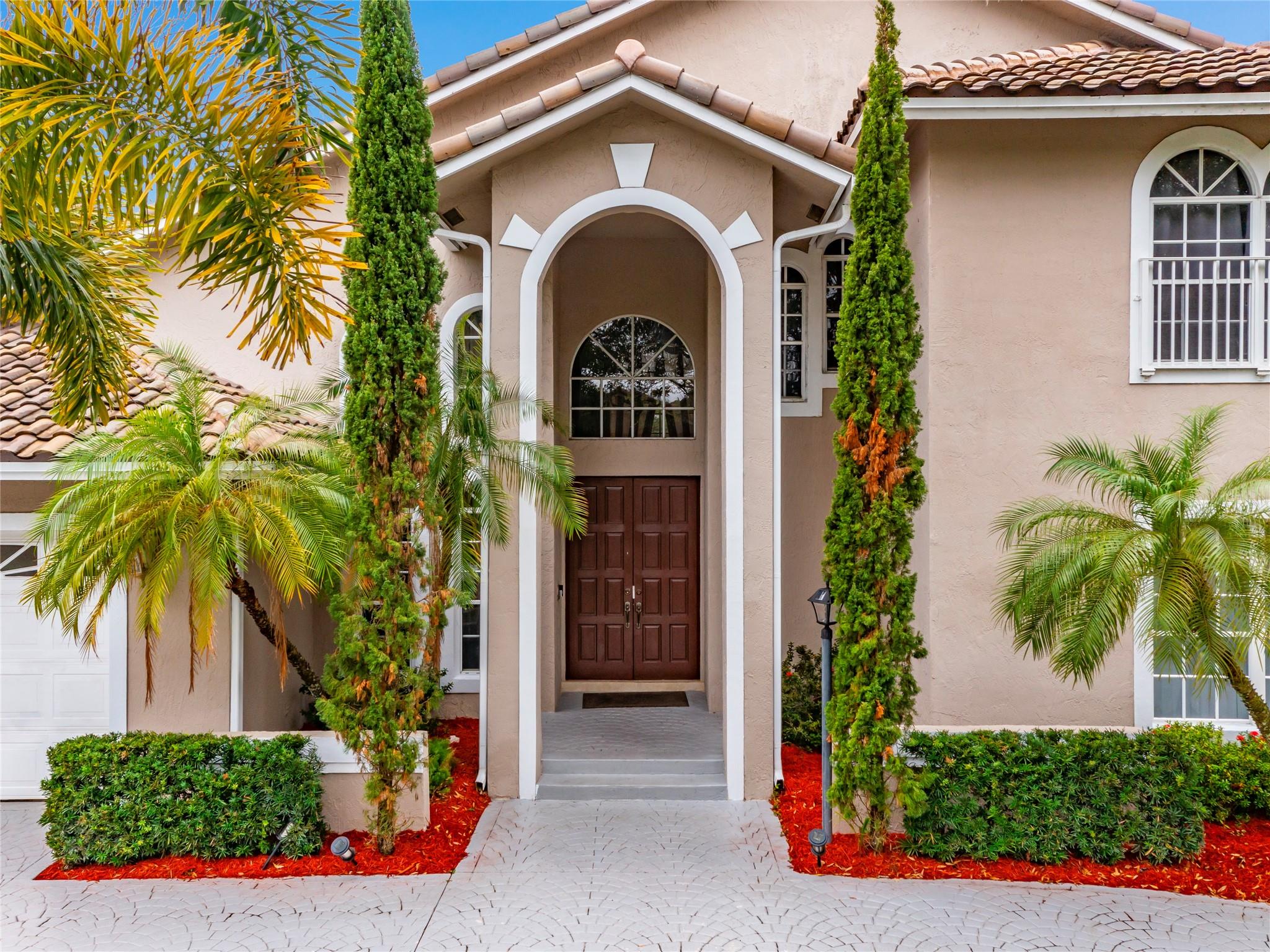 FRONT WITH CIRCULAR DRIVE