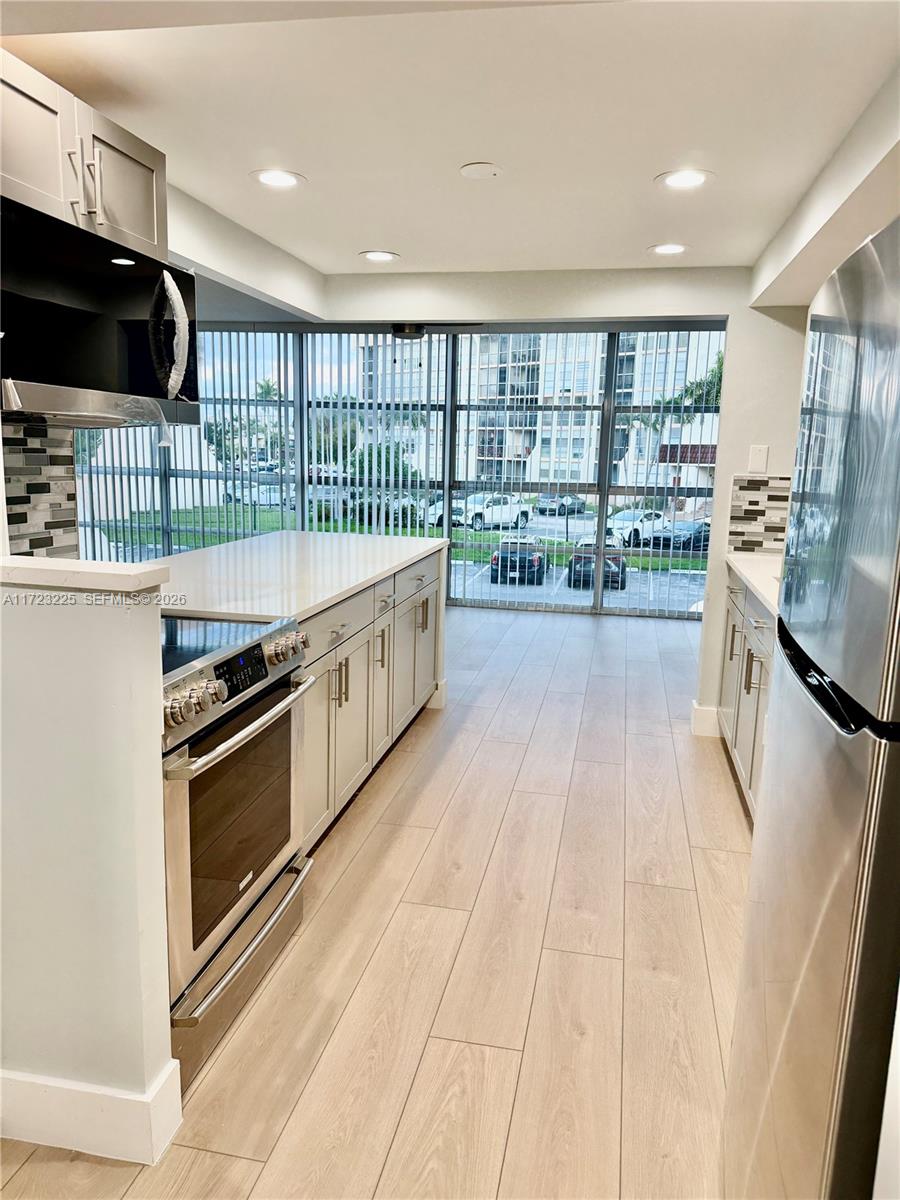 Desoto Park Condo