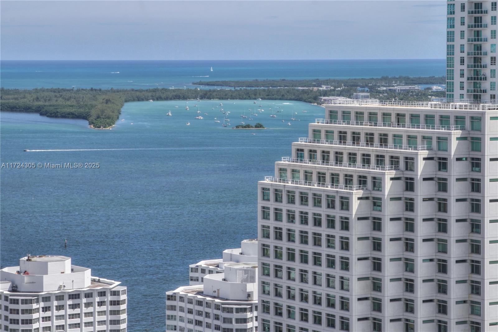 68 6th St Unit 3511, Miami, Florida 33131