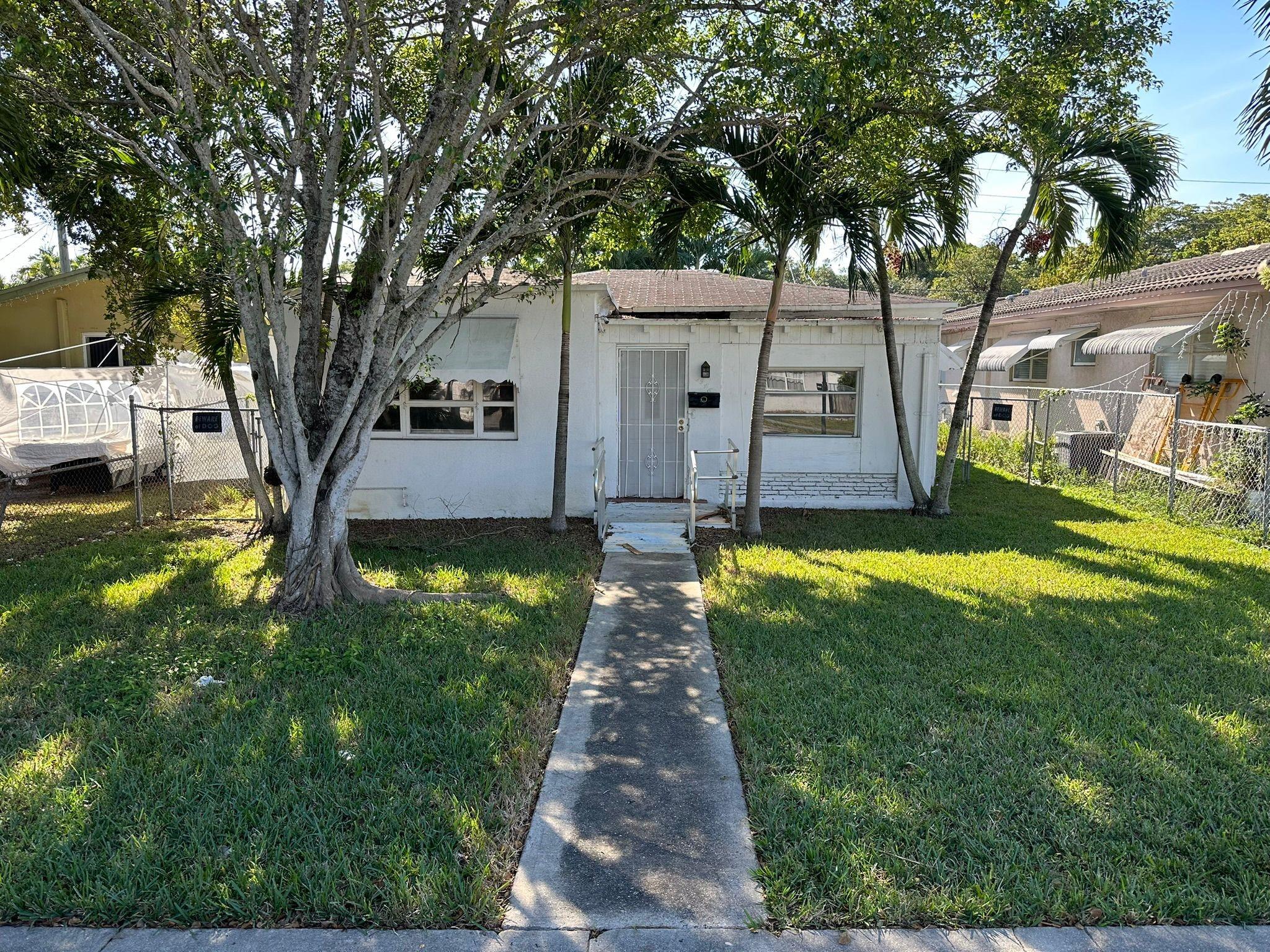 1946 Rodman St Hollywood FL 33020 | F10481099