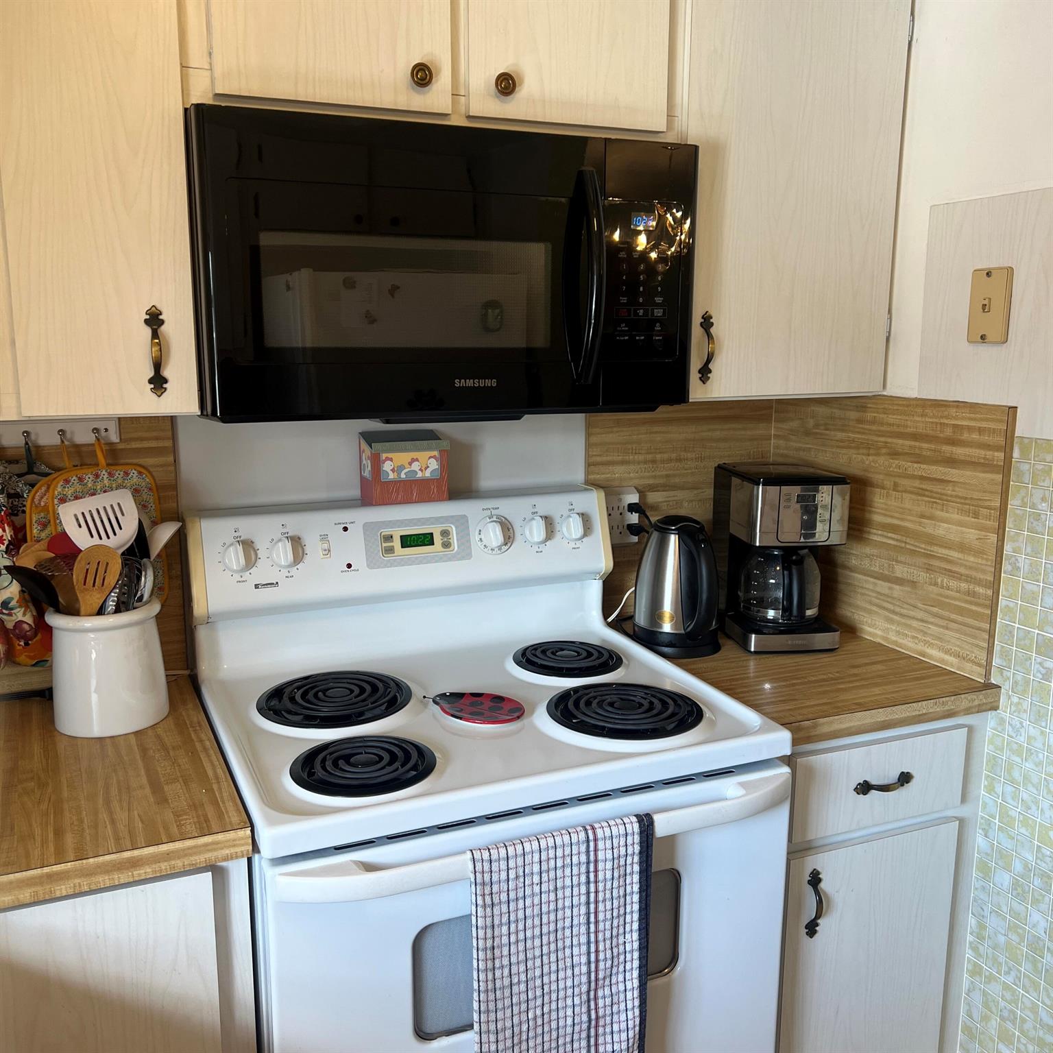 Homes for sale in West Palm Beach, FL | 2771 E Ashley Dr #D, West Palm Beach, FL 33415 | MLS# R11052593