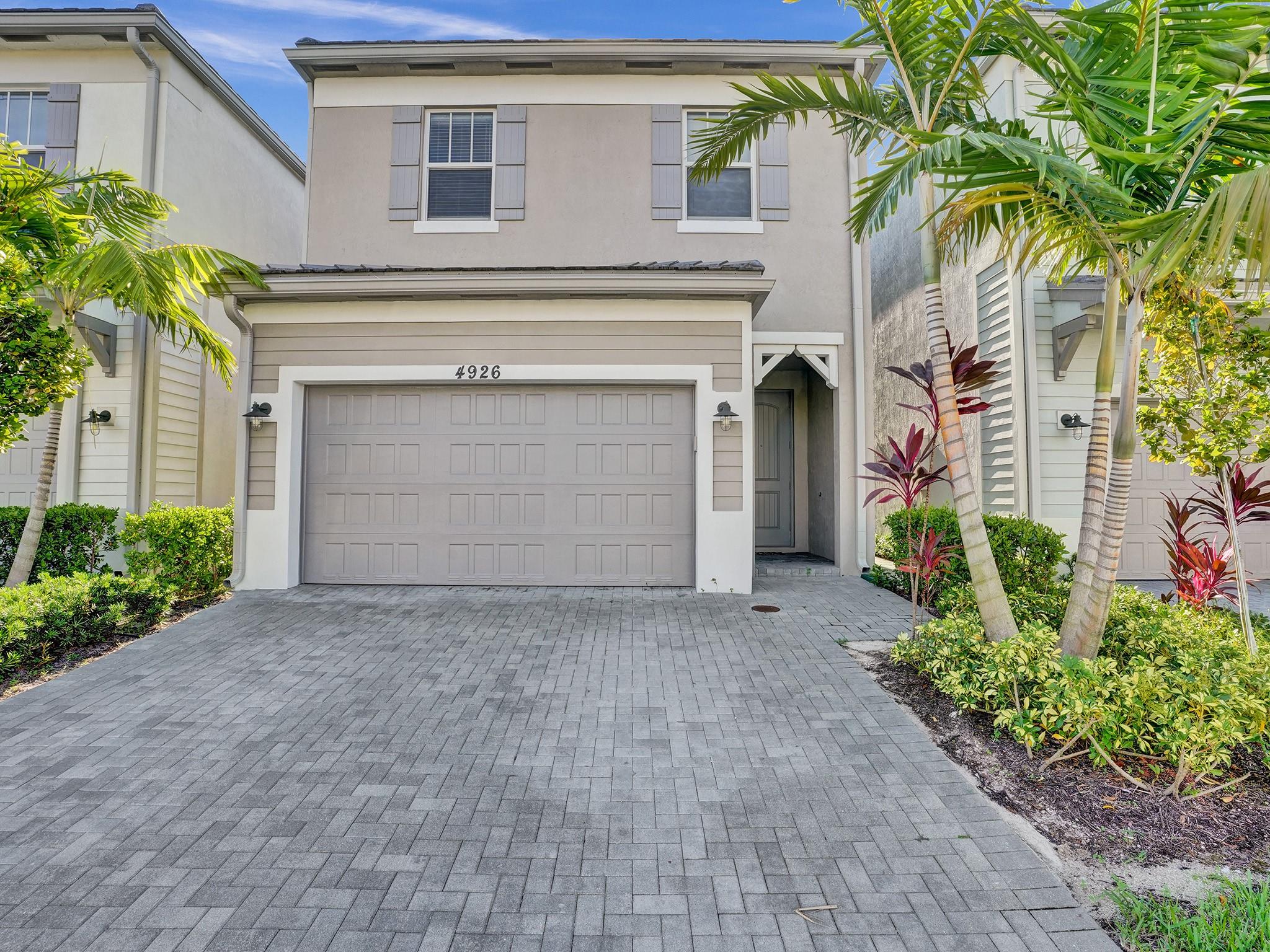 4926 Nw 48th Ter Tamarac FL 33319 | F10481288