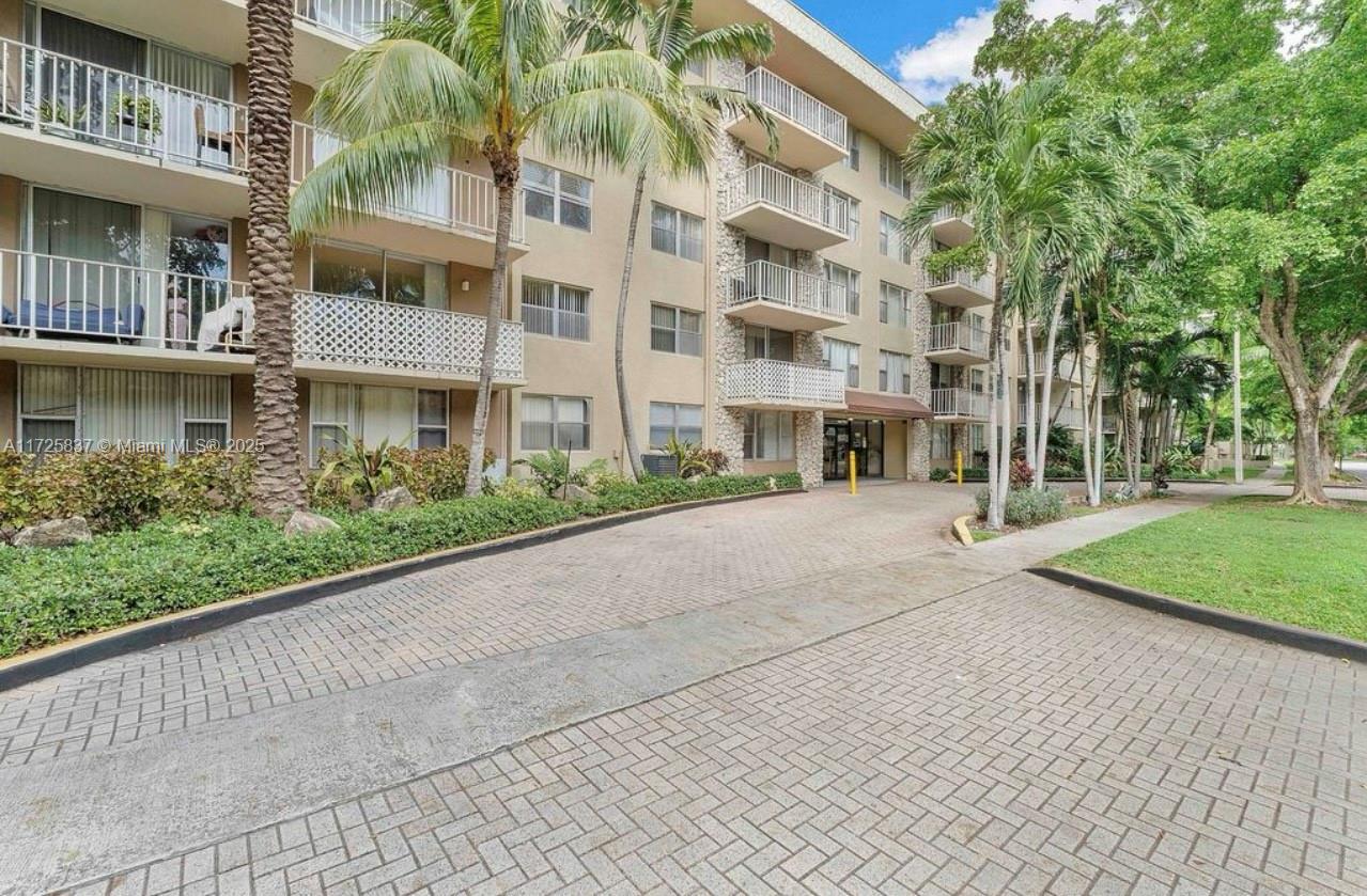 Bayview Palms Condo