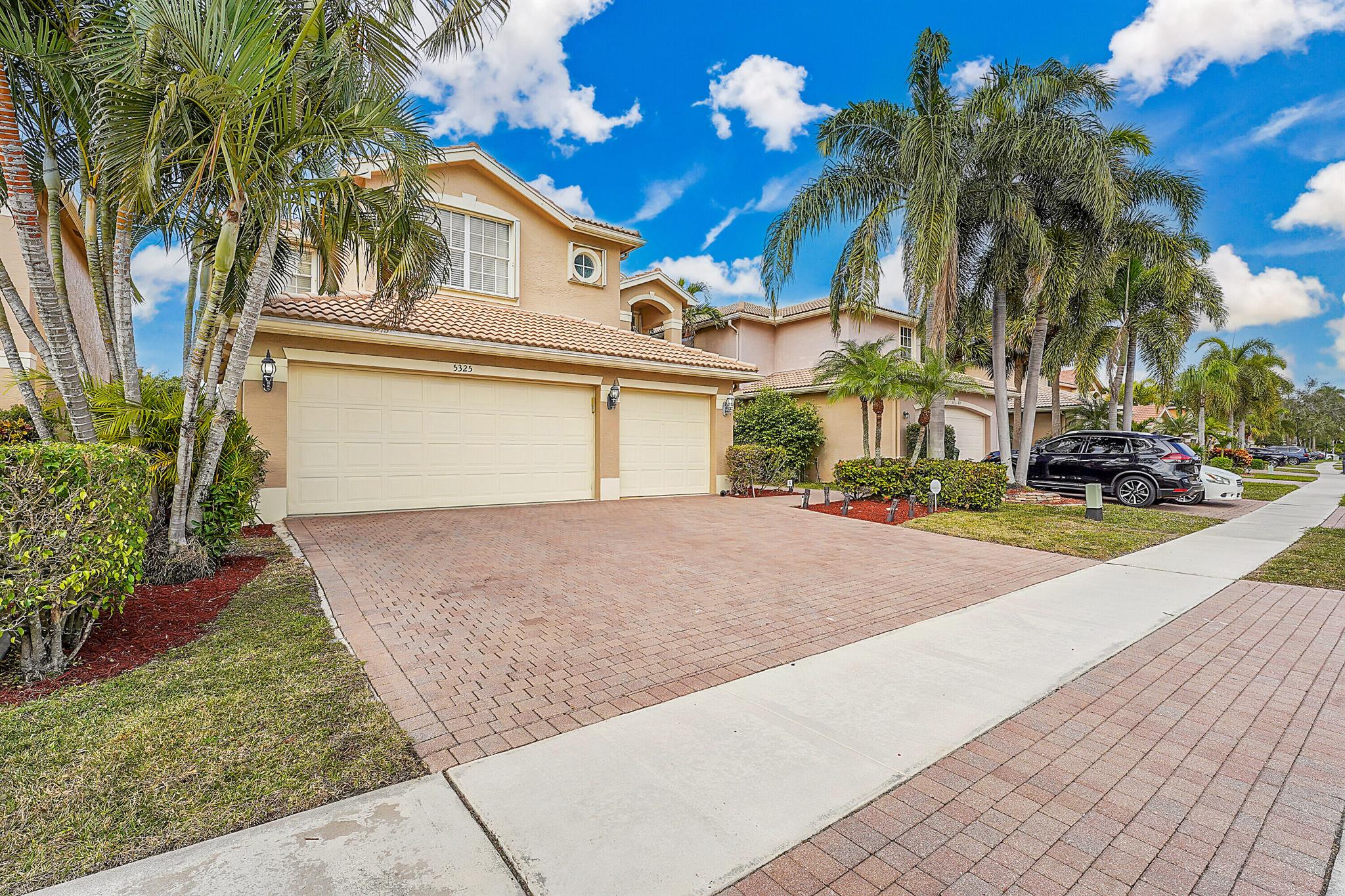 5325 Island Gypsy Drive Greenacres FL 33463 | R11053061