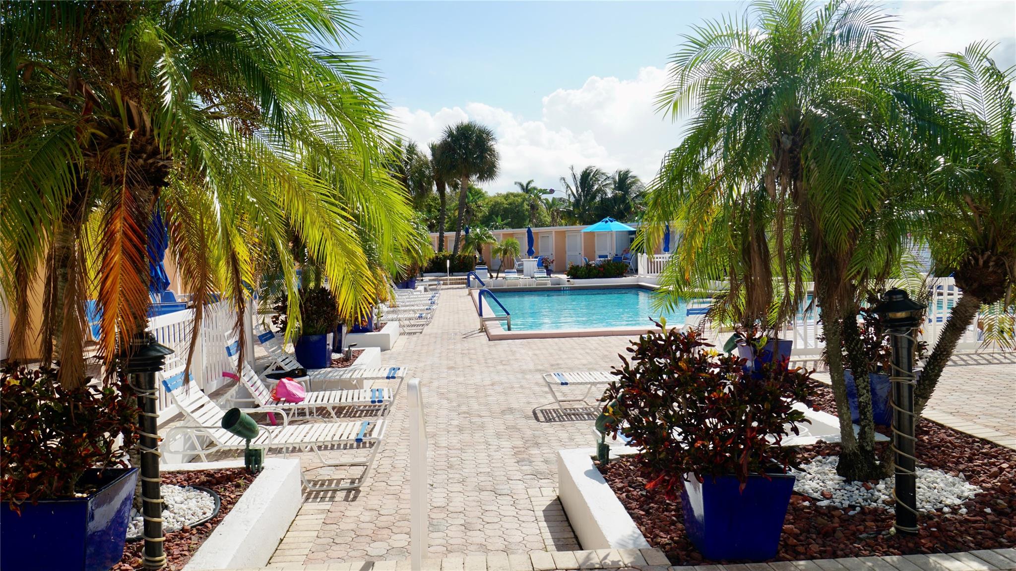 Homes for sale in Fort Lauderdale, FL | 2151 Ne 68Th St #203, Fort Lauderdale, FL 33308 | MLS# F10481362