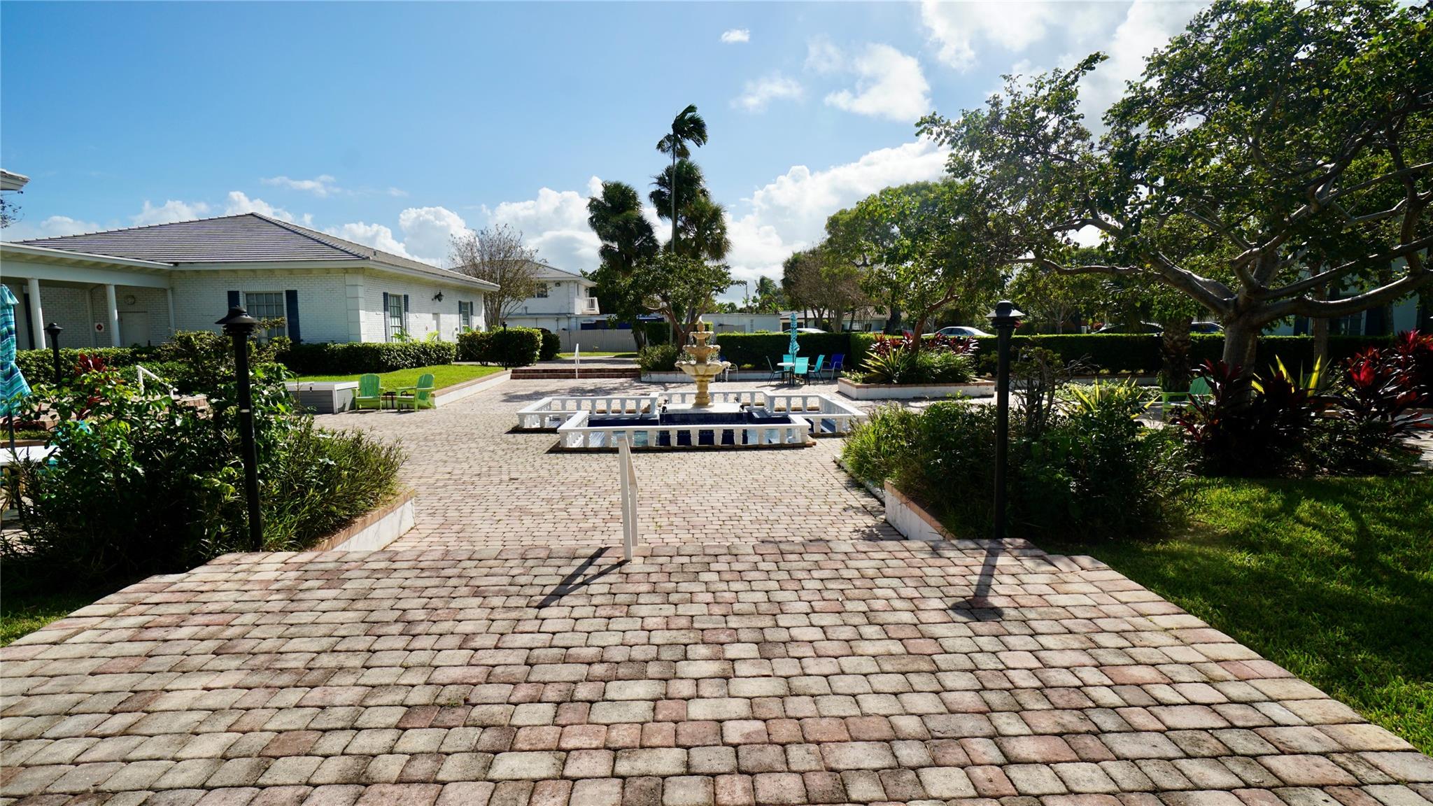 Homes for sale in Fort Lauderdale, FL | 2151 Ne 68Th St #203, Fort Lauderdale, FL 33308 | MLS# F10481362