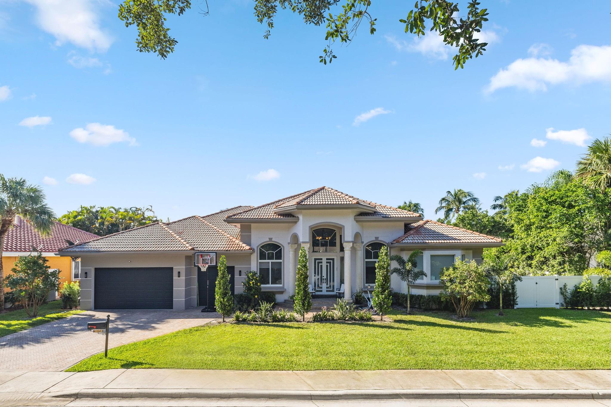 3672 Estate Oak Cir Fort Lauderdale FL 33312 | F10481529