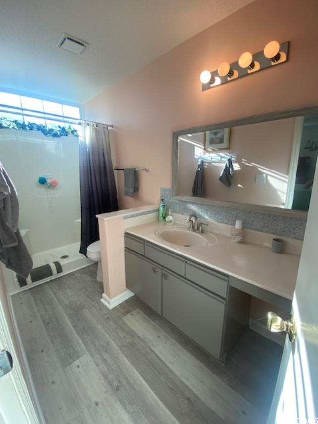 8650 Southbridge Dr. 