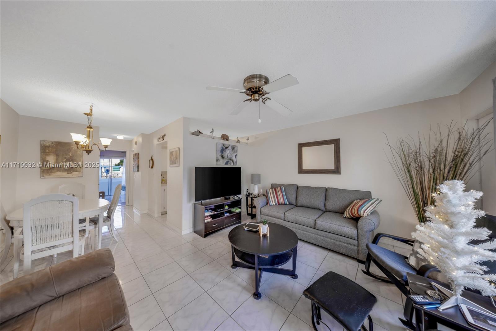 15610-ne-6th-ave-8d-miami-fl-33162/hzid_ce106a23