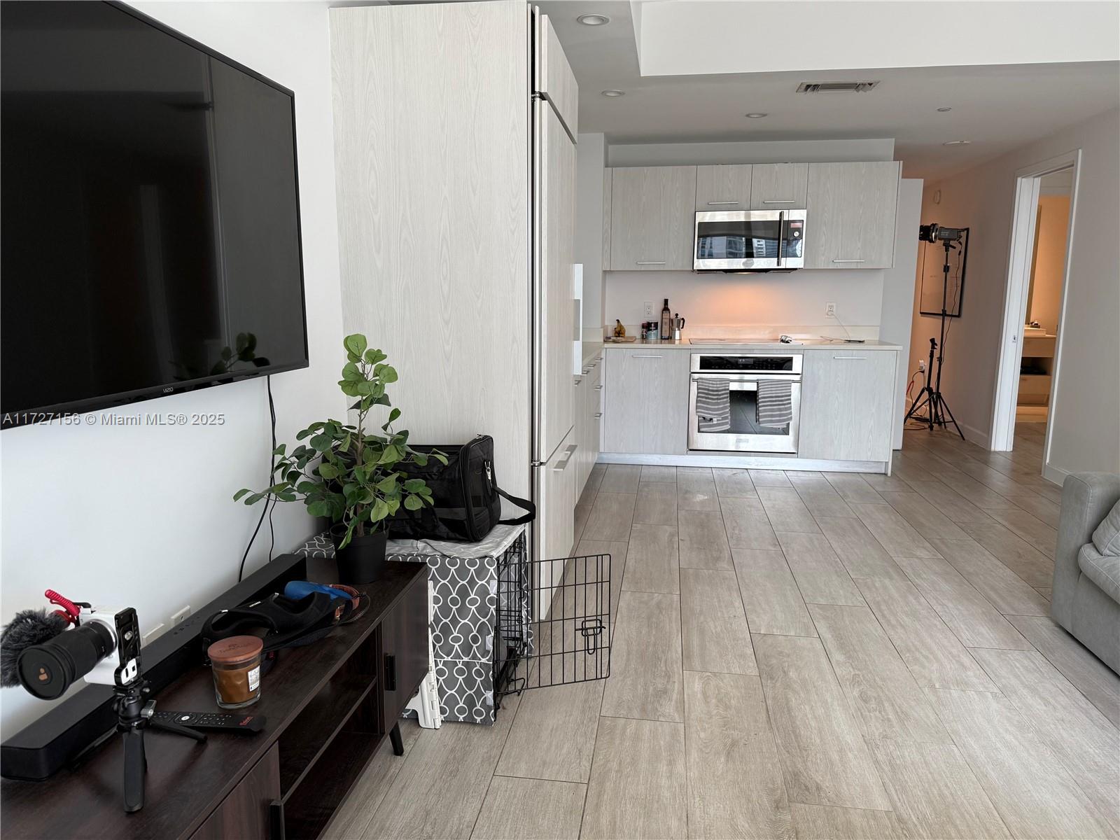Apartamento à Venda em Miami, FL