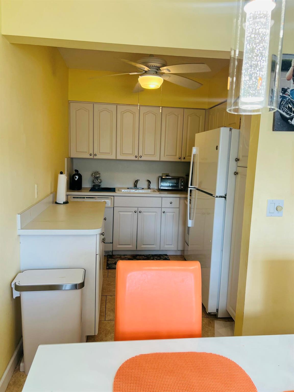 Homes for sale in Boynton Beach, FL | 2420 S Federal Hwy #9, Boynton Beach, FL 33435 | MLS# R11053566