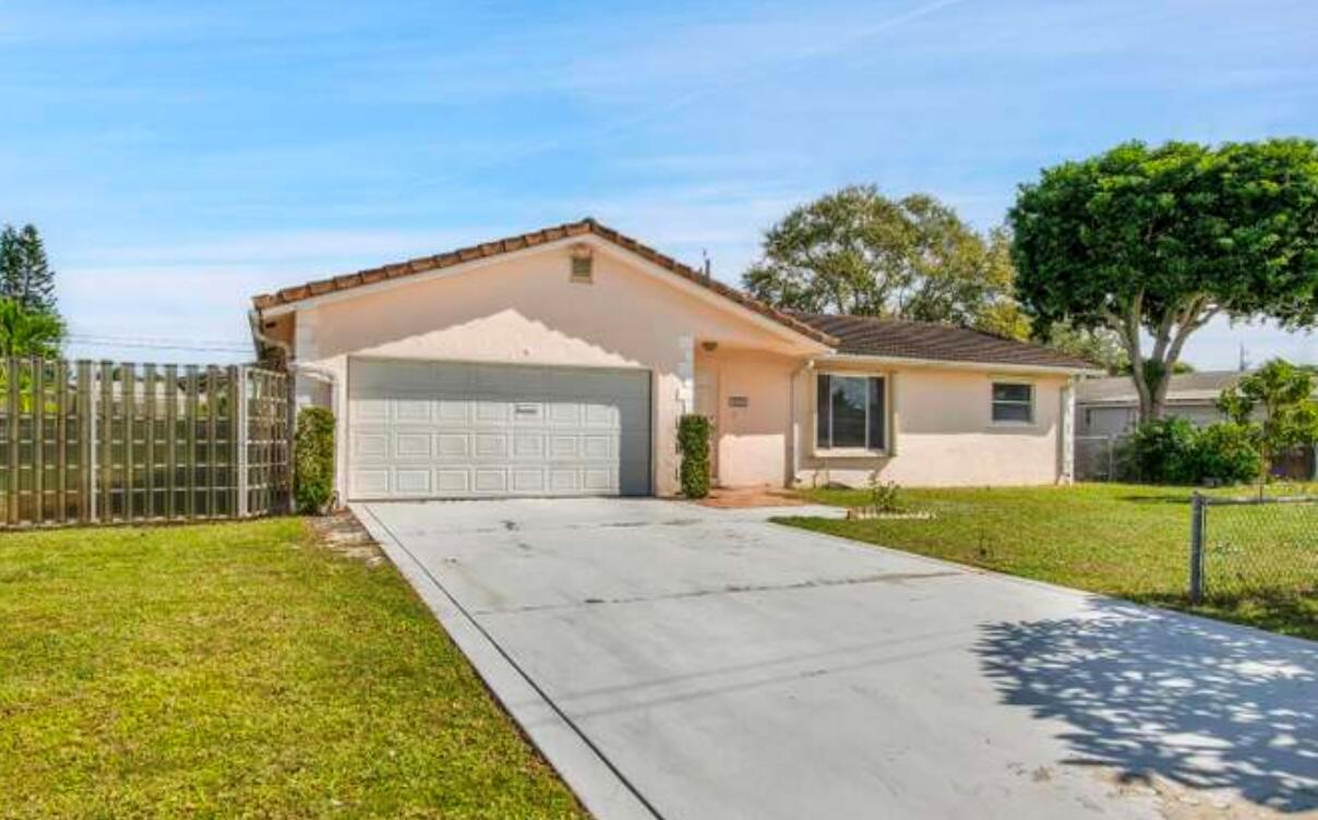 4224 Nw 2nd Court Boca Raton FL 33431 | R11053580