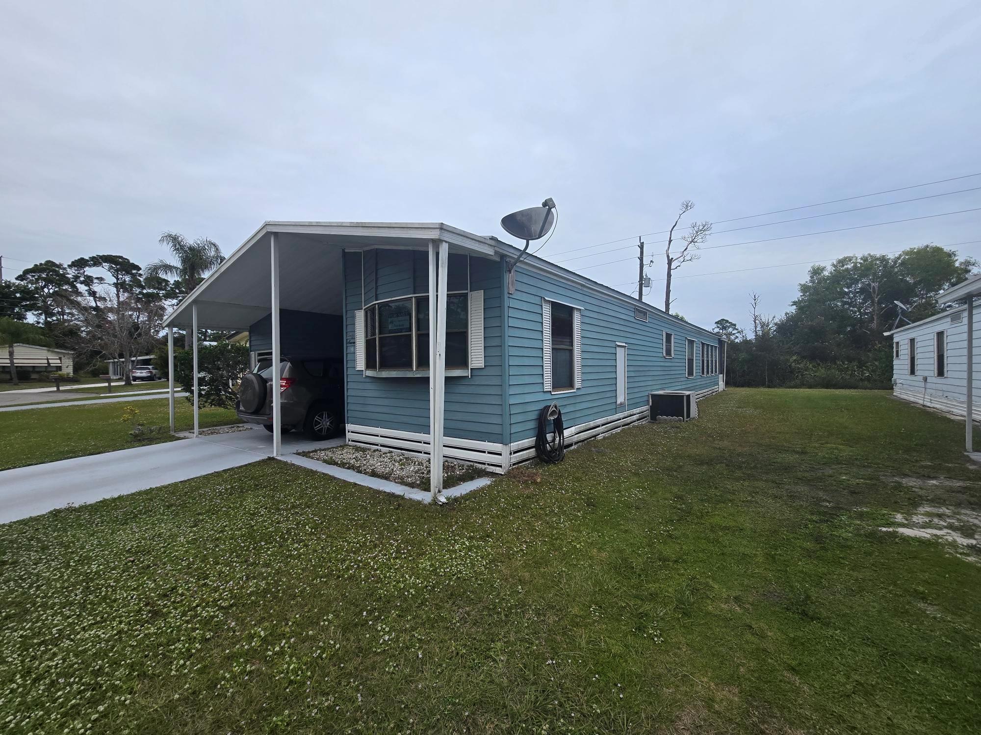 Homes for sale in Fort Pierce, FL | 47 Flores Del Norte, Fort Pierce, FL 34951 | MLS# R11053588