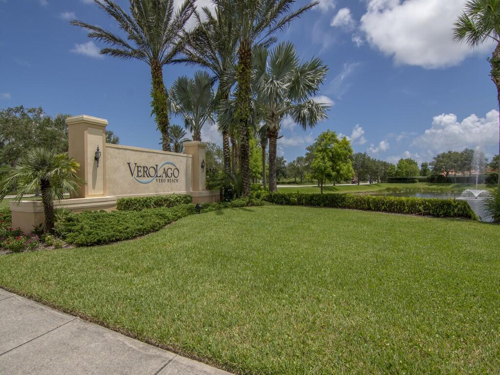 Homes for sale in Vero Beach, FL | 5508 57th Way, Vero Beach, FL 32967 | MLS# R11053636