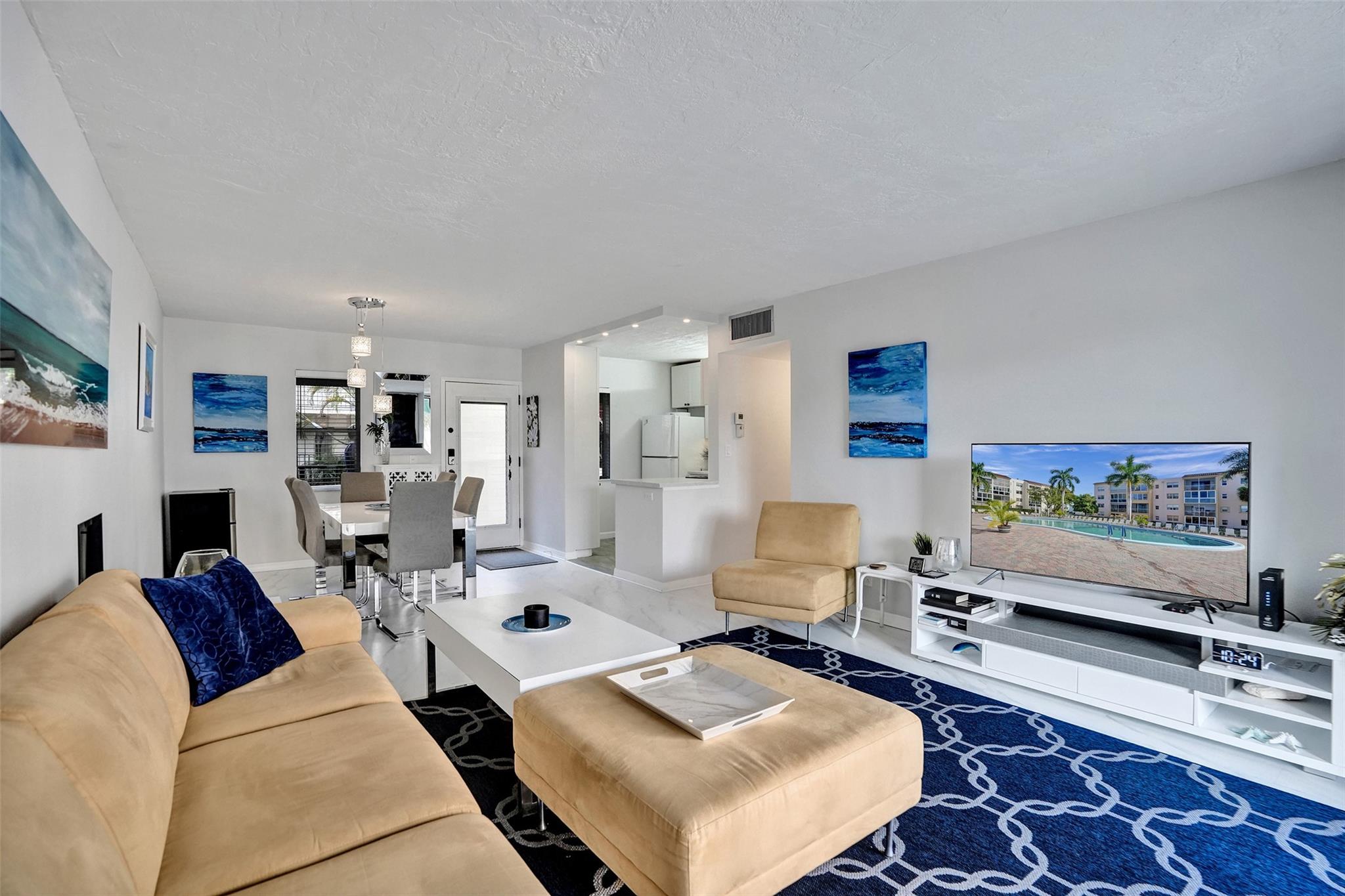 Homes for sale in Lauderdale Lakes, FL | 2801 Somerset Dr #205, Lauderdale Lakes, FL 33311 | MLS# F10481744