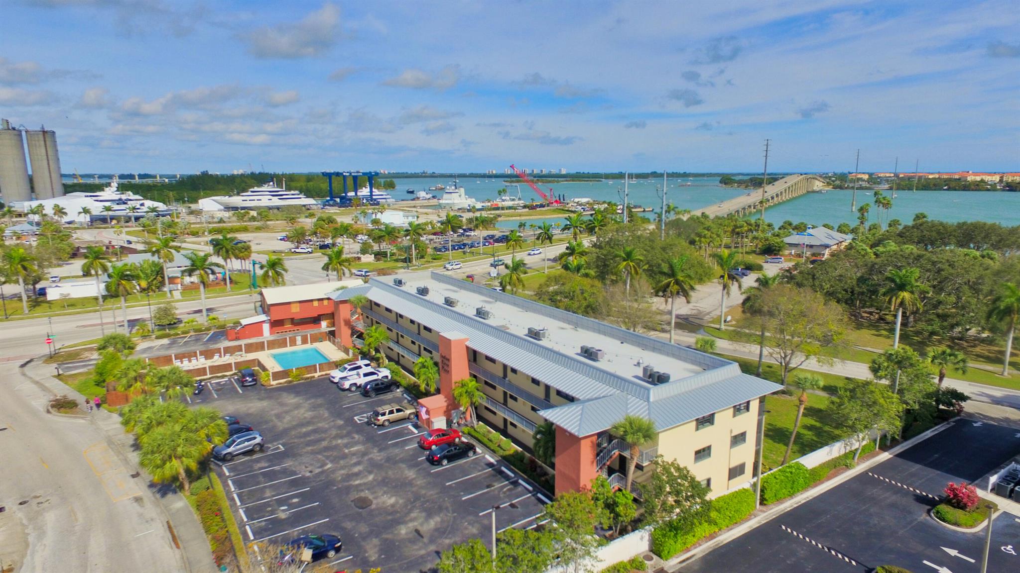 Homes for sale in Fort Pierce, FL | 701 N Indian River Dr #107, Fort Pierce, FL 34950 | MLS# R11054065